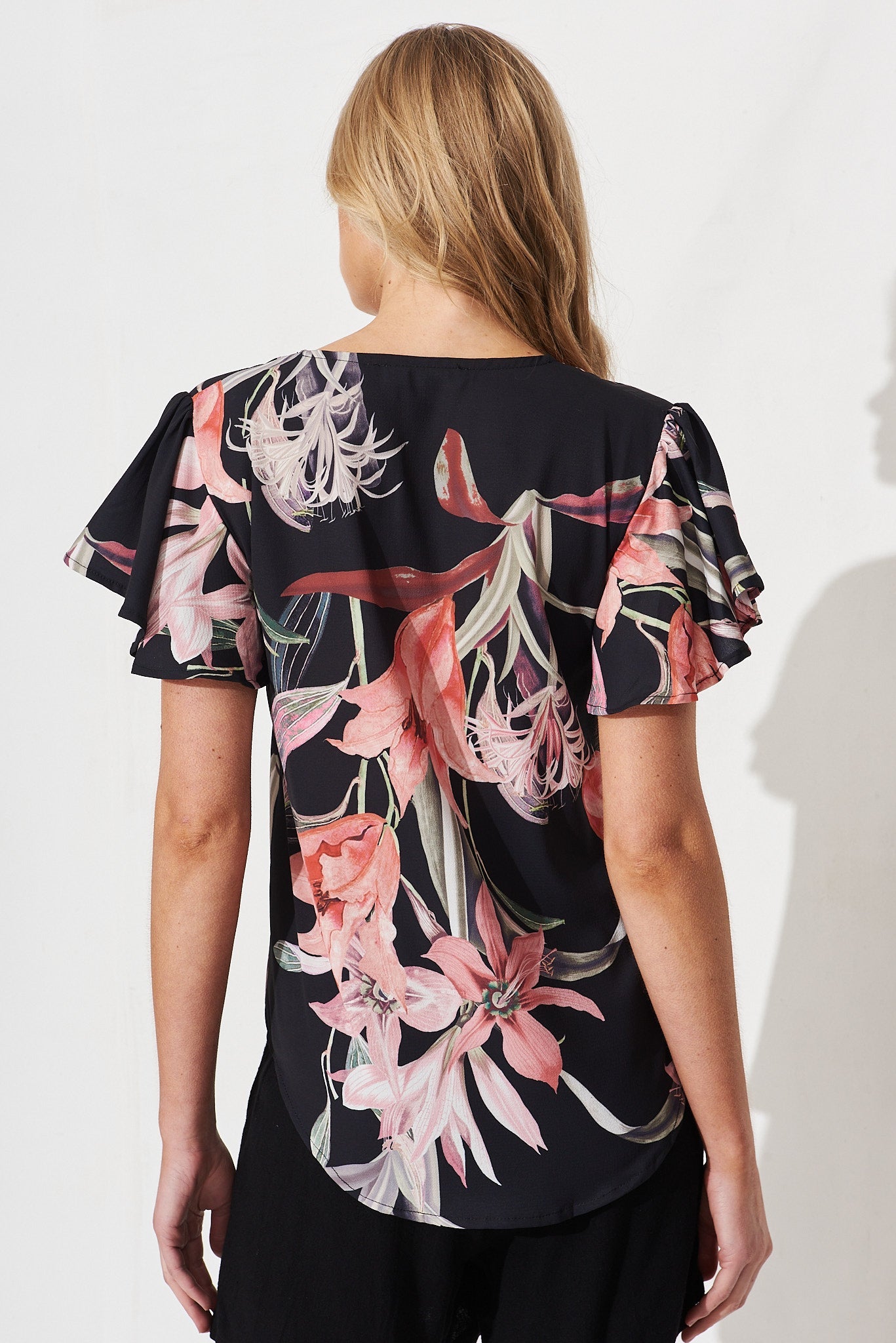 Viviana Zip Top In Black With Pink Tigerlily Floral