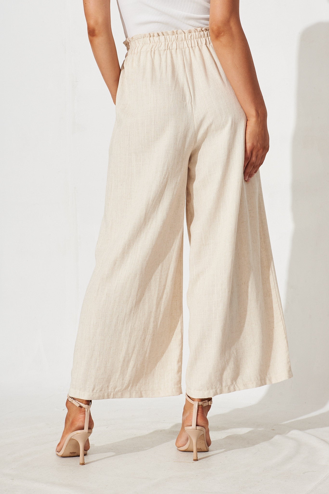 Nicole Pant In Beige Linen Blend