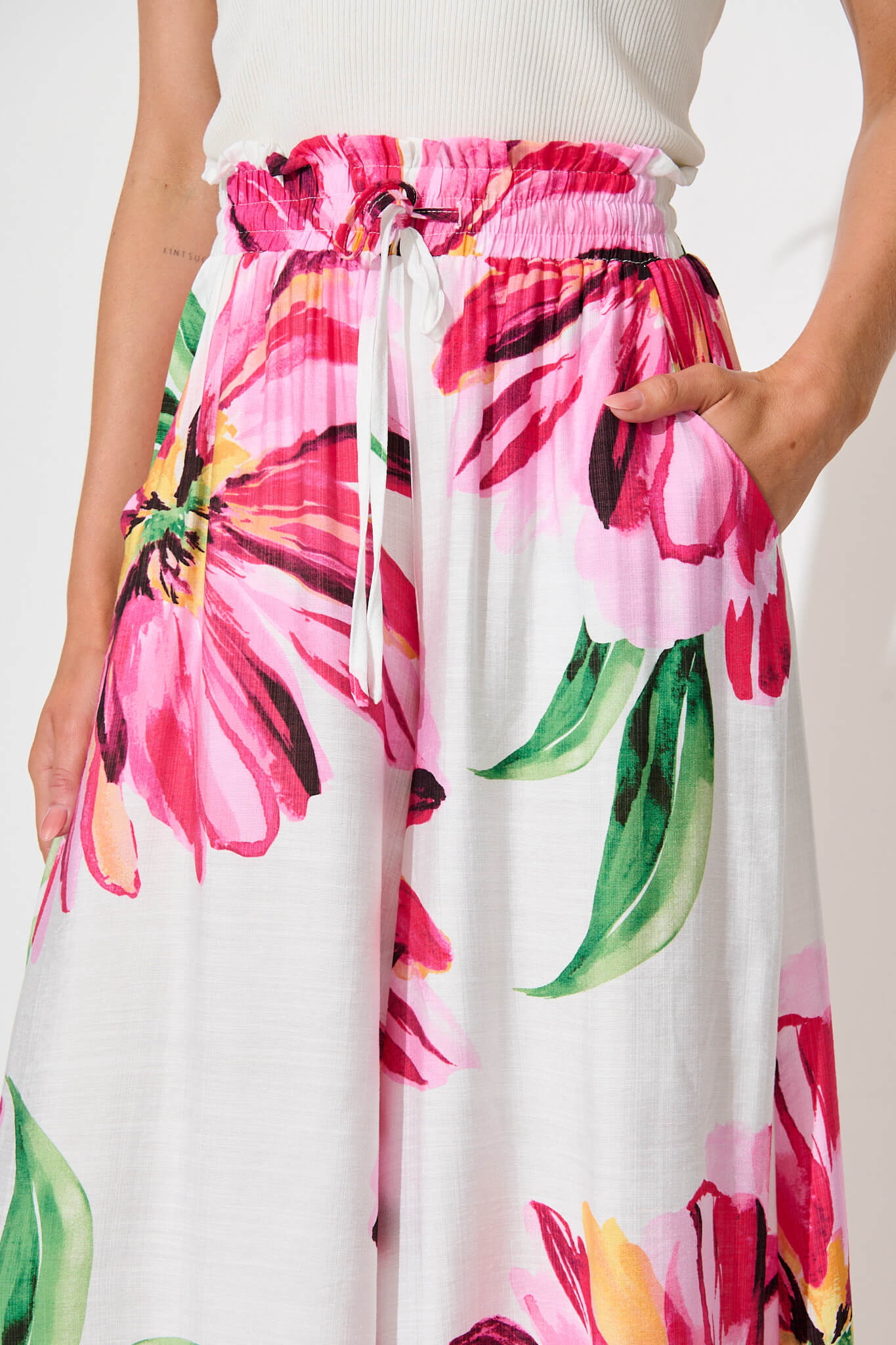 Mariah Pant In White With Pink Floral