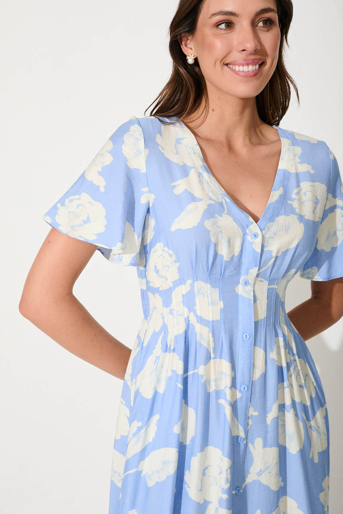 Yvette Midi Dress In Blue With White Floral