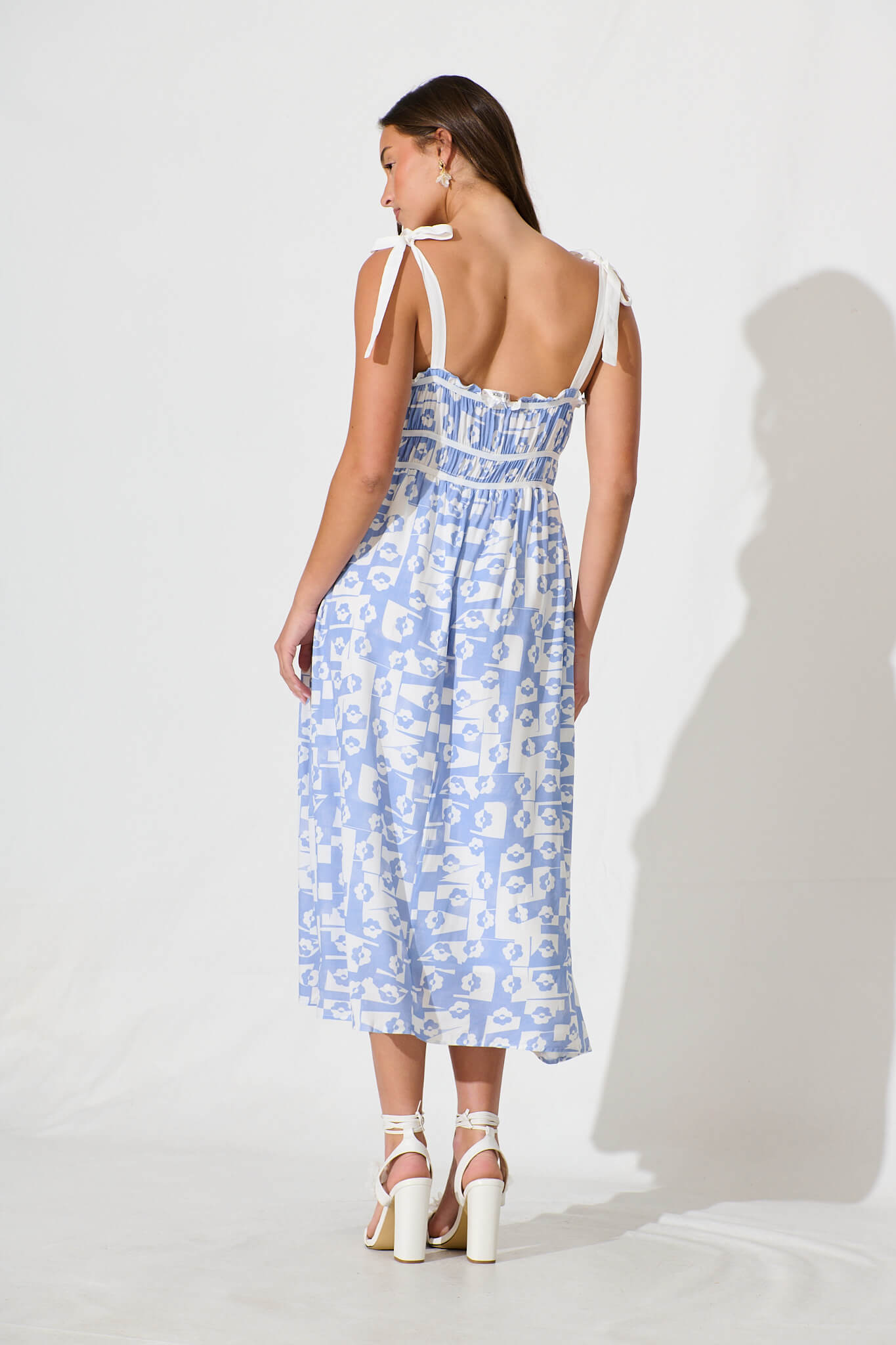 Cataleya Midi Sundress In White And Blue Linen Blend