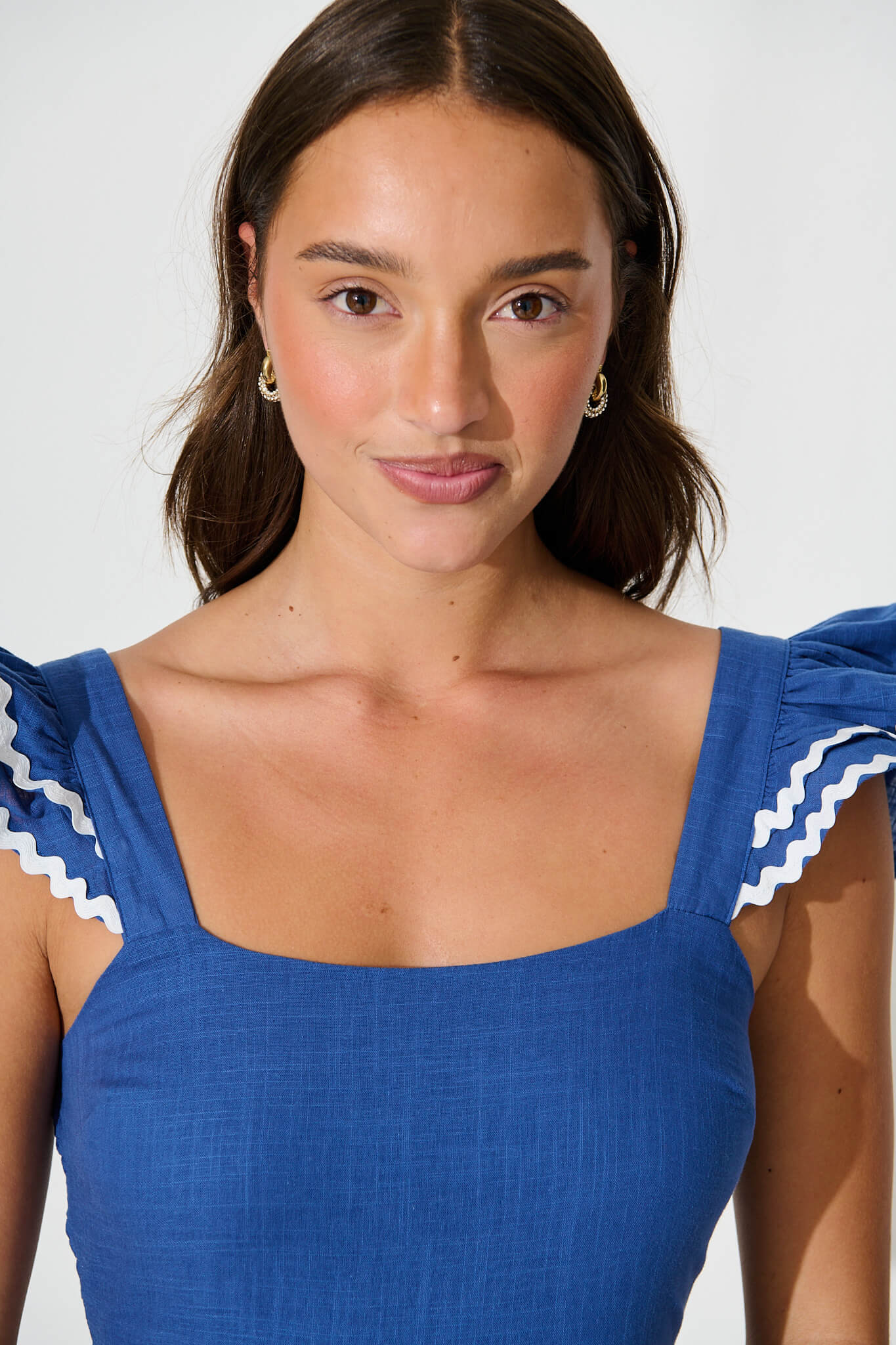 Amery Drop Earrings in Gold with Rhinestone