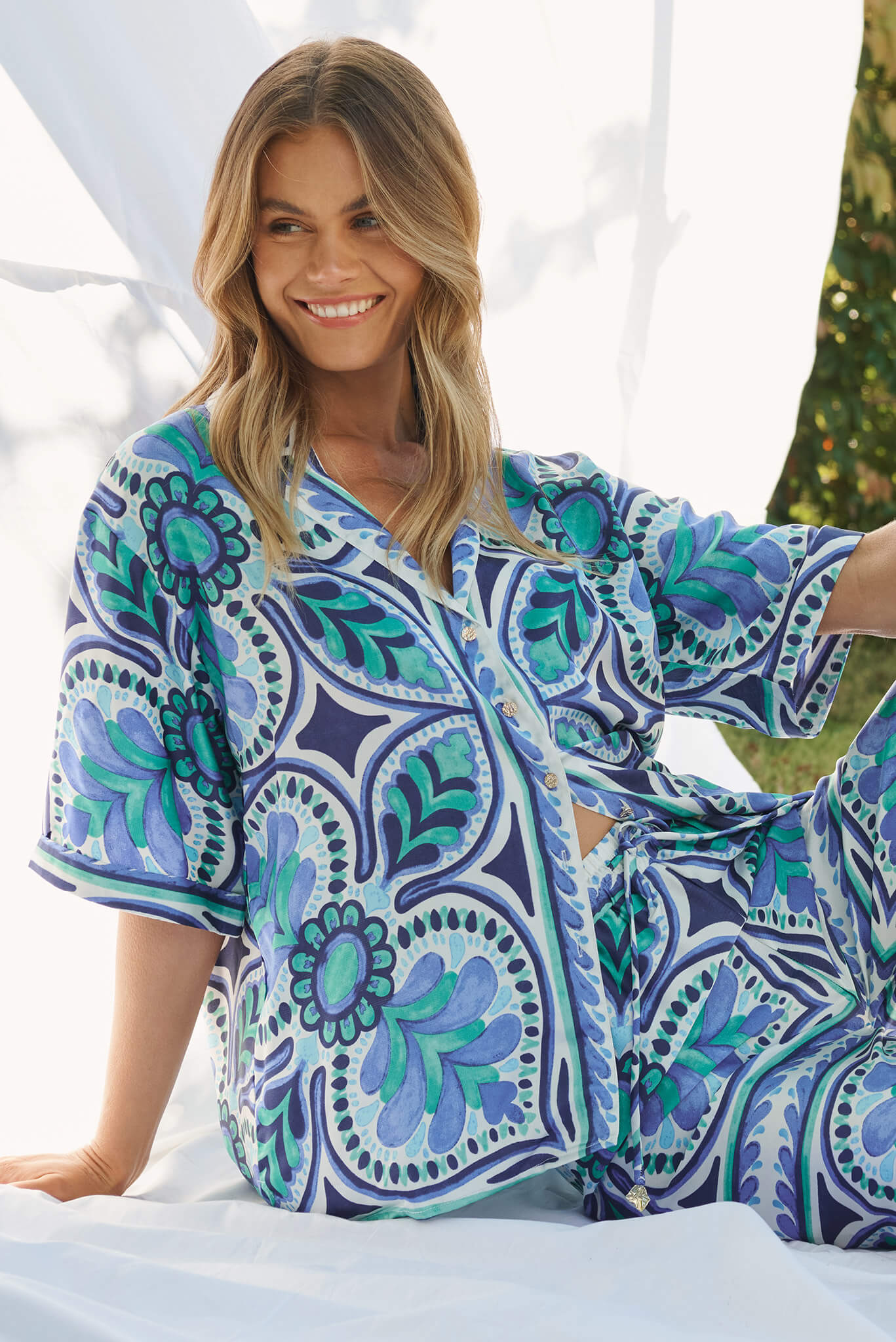 Prescott Shirt In Blue And Green Tile Print