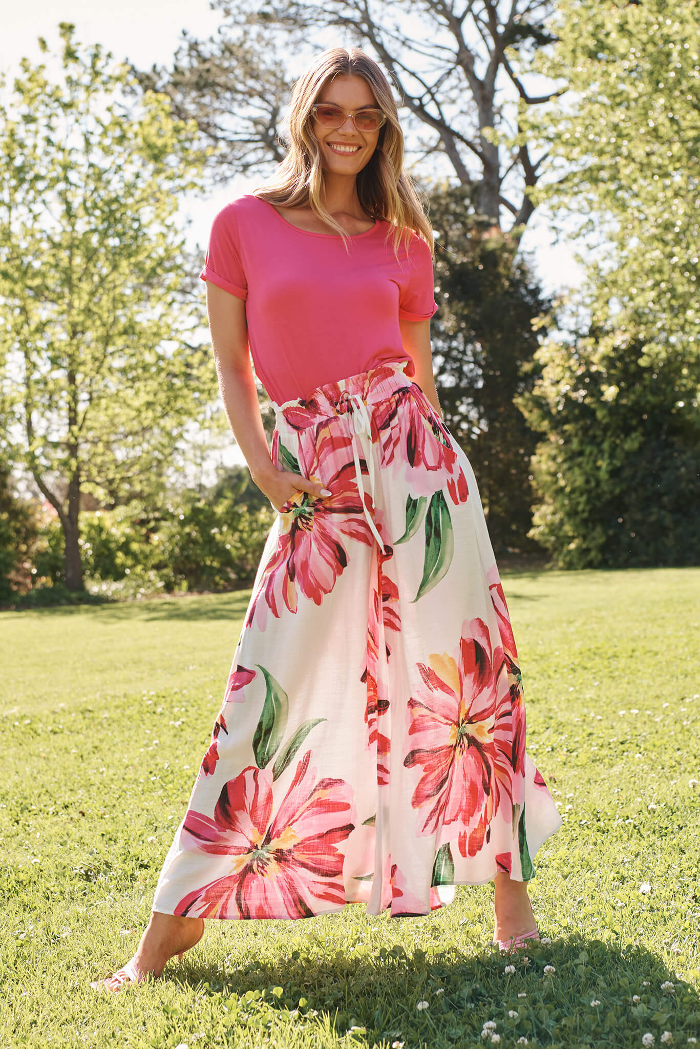 Mariah Pant In White With Pink Floral