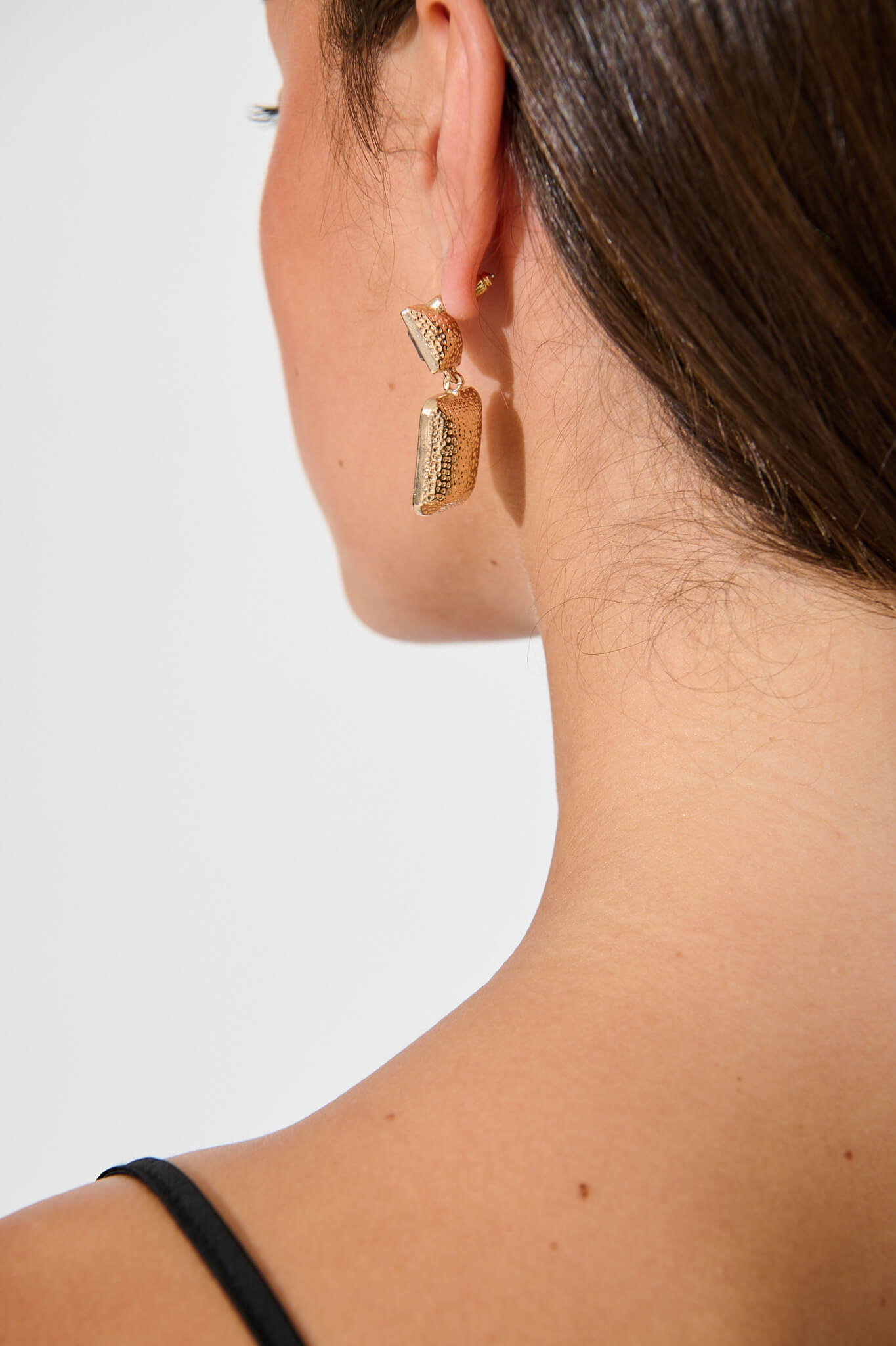 Calvine Drop Earrings in Brown