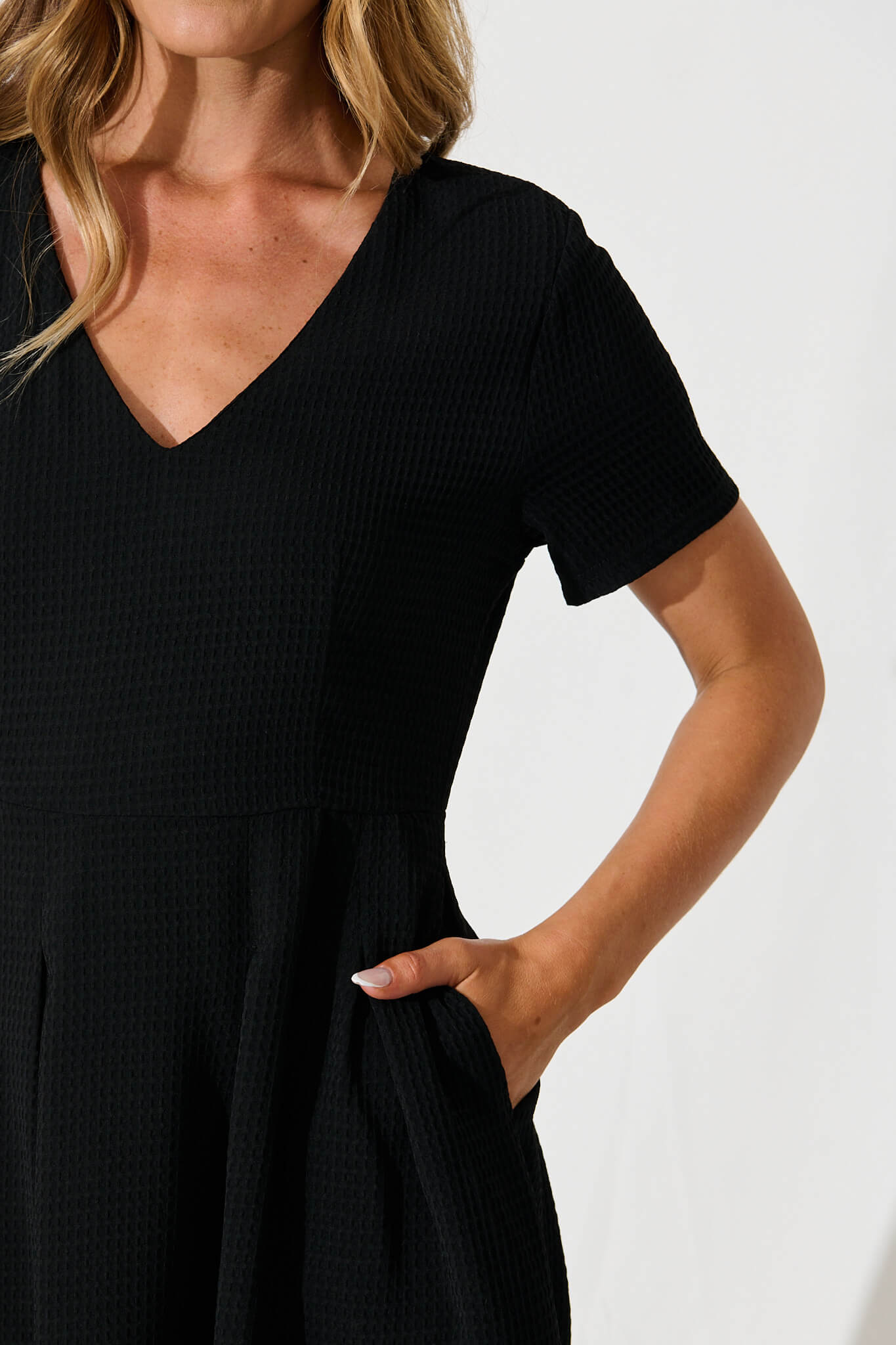 Beth Dress In Textured Black