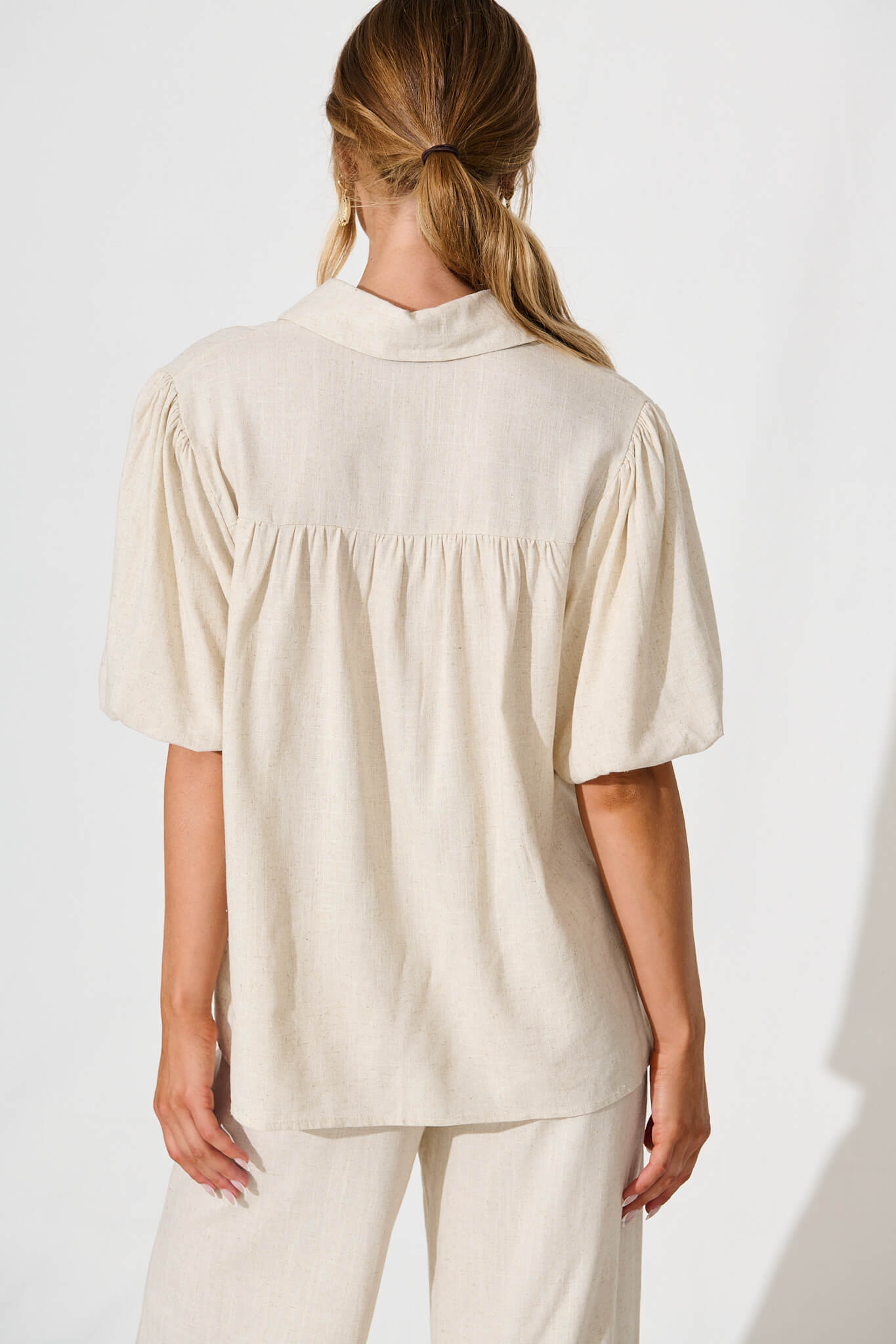 Sunniva Shirt in Oatmeal Cotton Linen