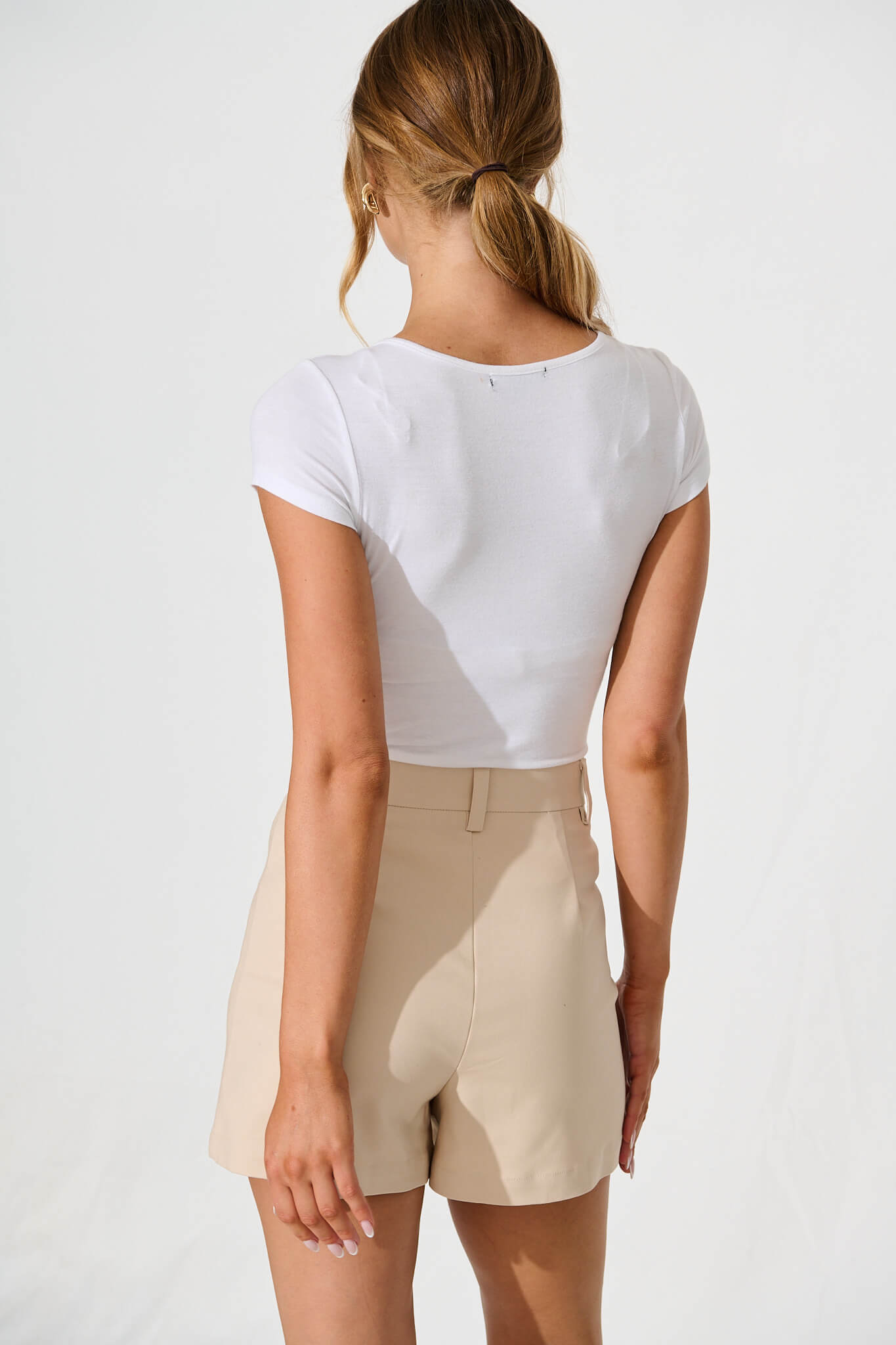 Maritza Shorts in Beige Cotton Blend