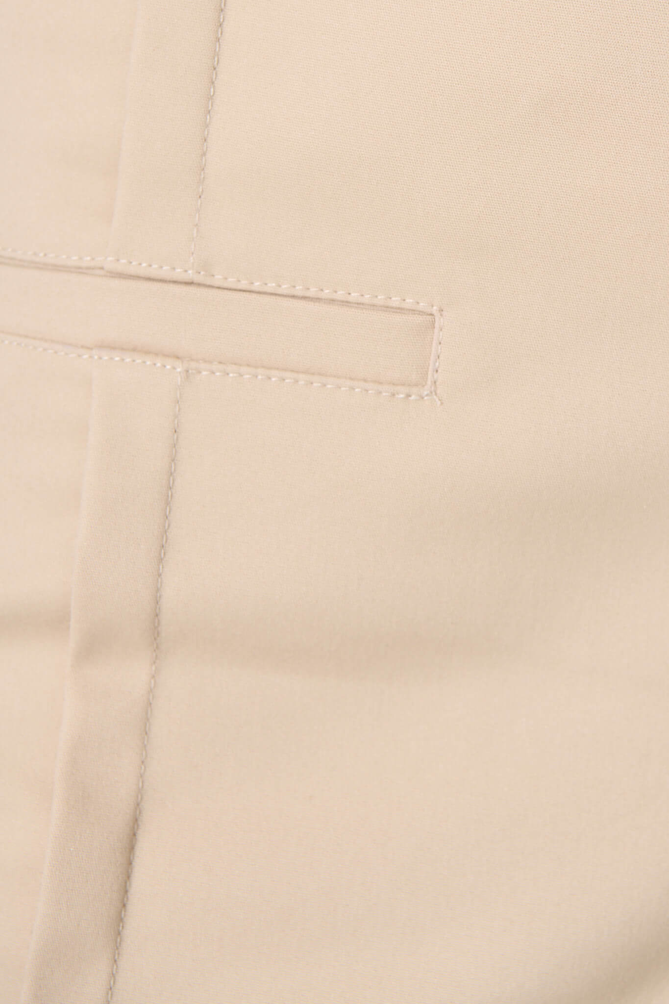 Maritza Shorts in Beige Cotton Blend