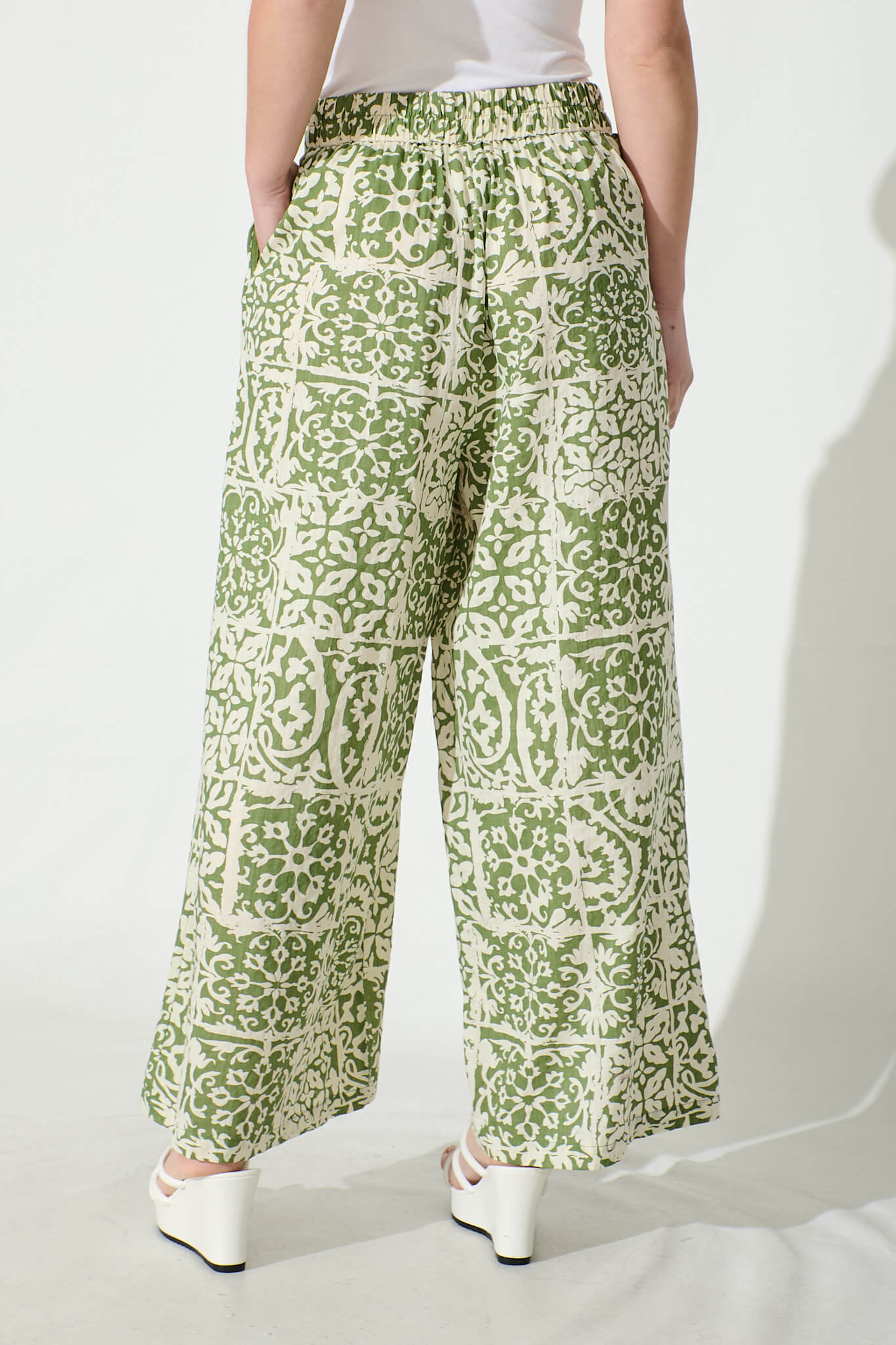 Jeanette Wide leg Pant in Khaki and Cream Tile Cotton Blend