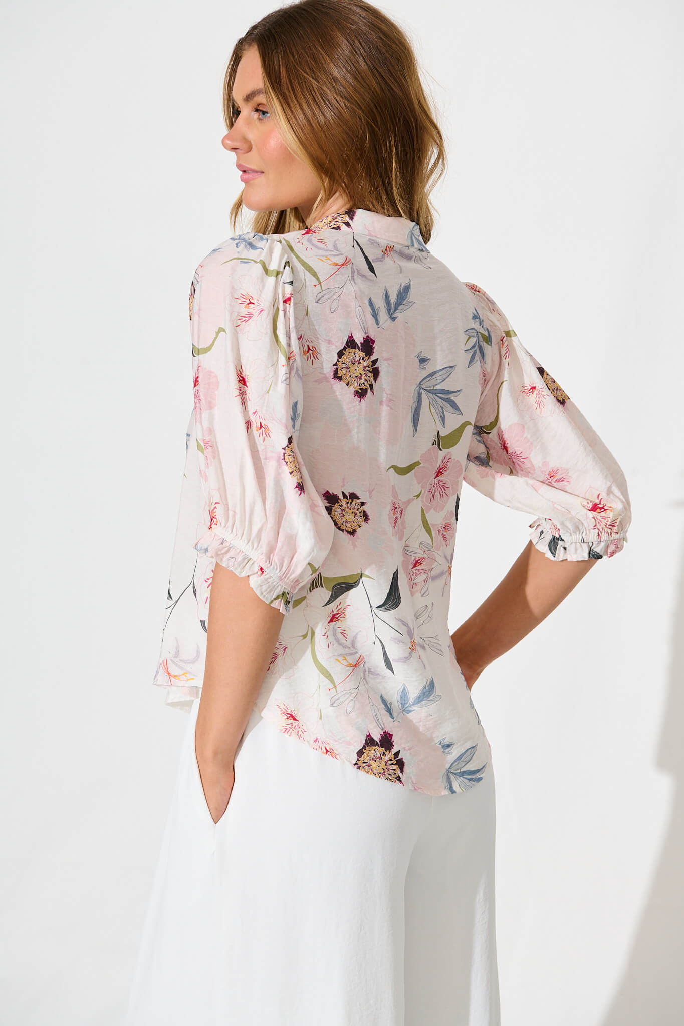Alexandros Shirt in White with Pink Multi Floral