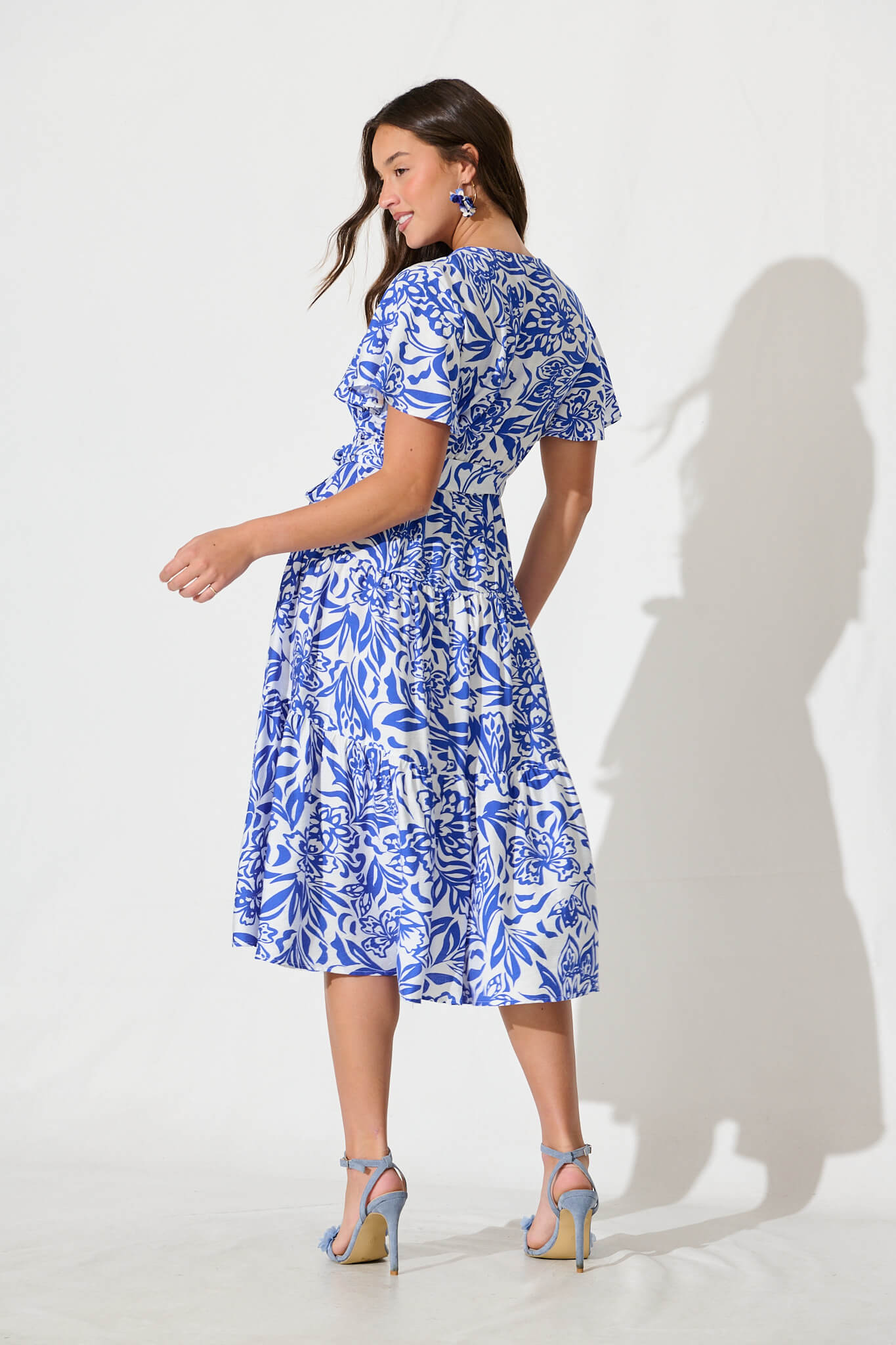 Kristianne Midi Dress In White With Blue Floral