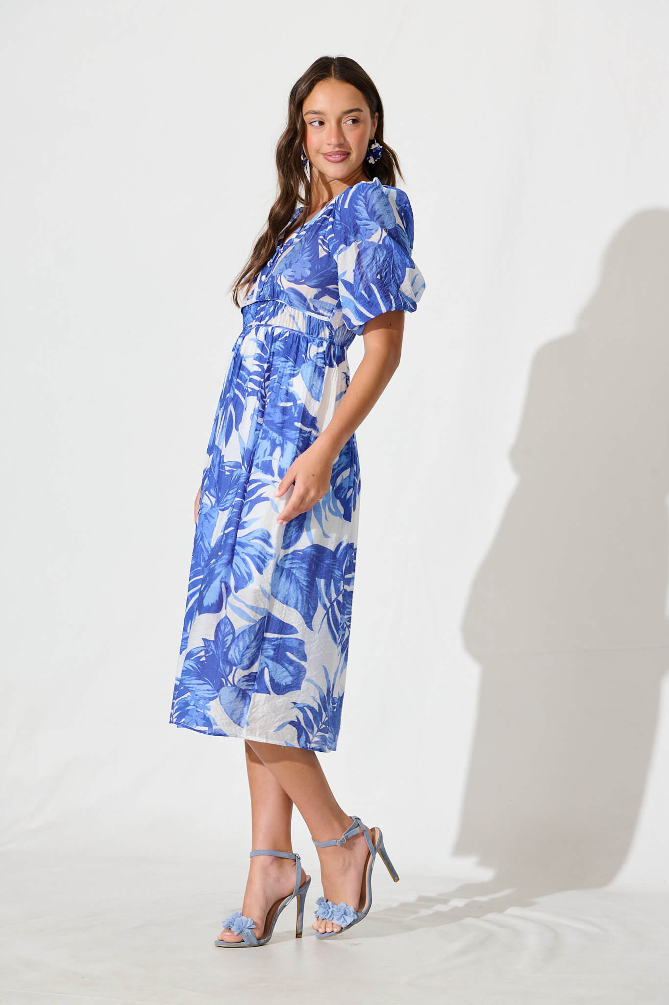 Lavita Midi Dress in Blue Leaf Print