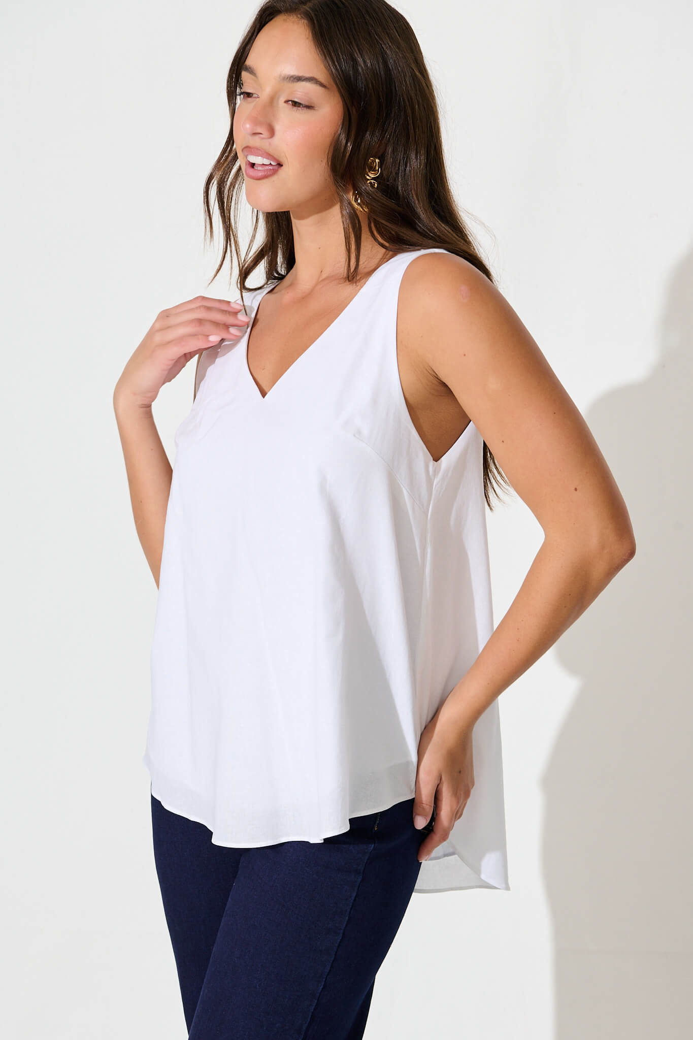 Kaycie Top in White Cotton Linen