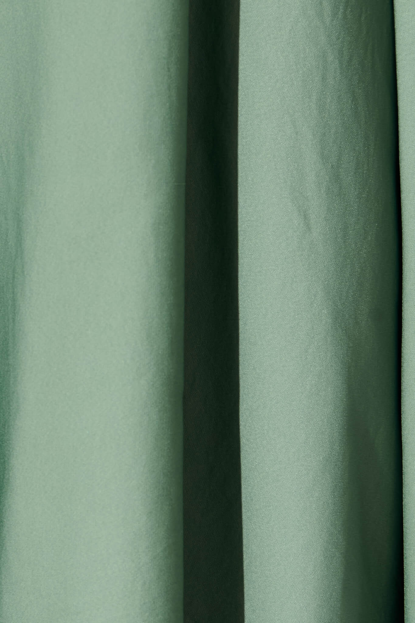 Helsinki Dress in Light Green