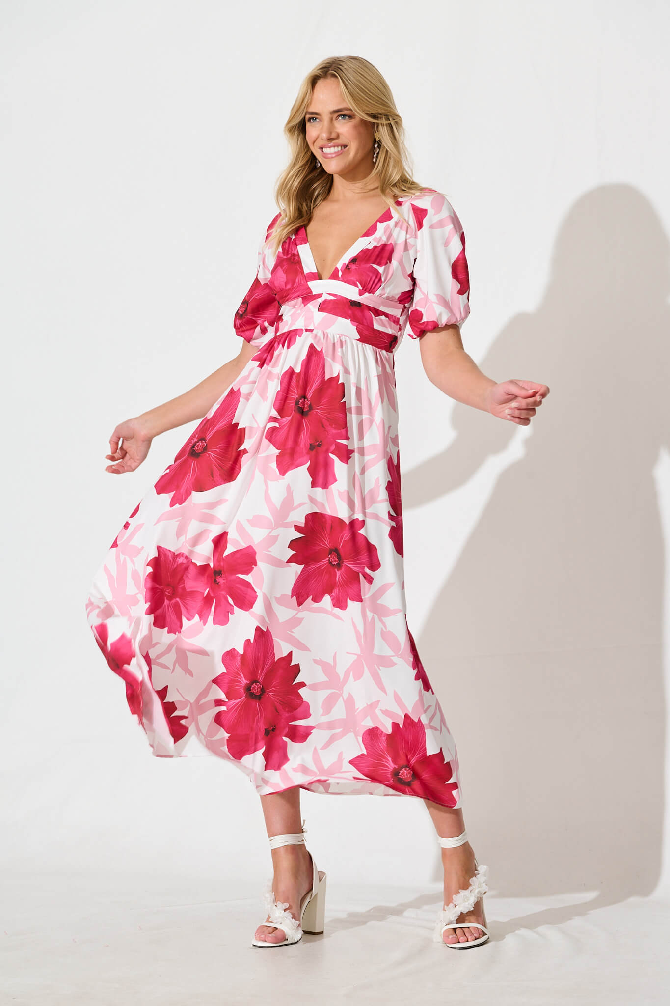 Mel Maxi Dress in White With Pink Flower Print