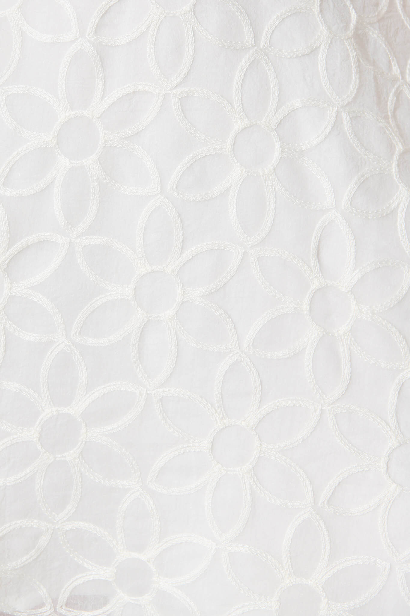 Leoni Dress In White Organza