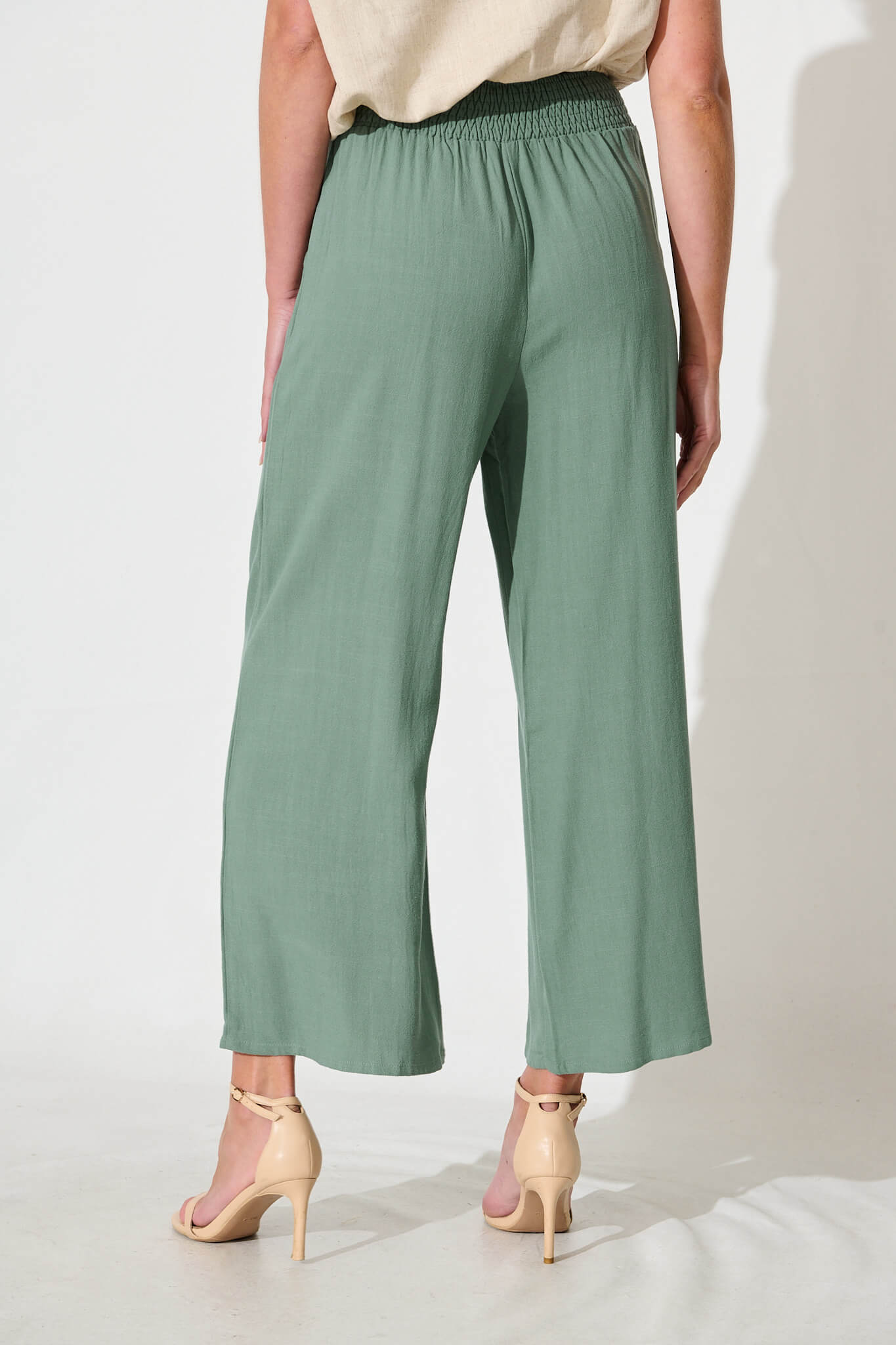 Sirsha Pant in Sage Green Linen Blend