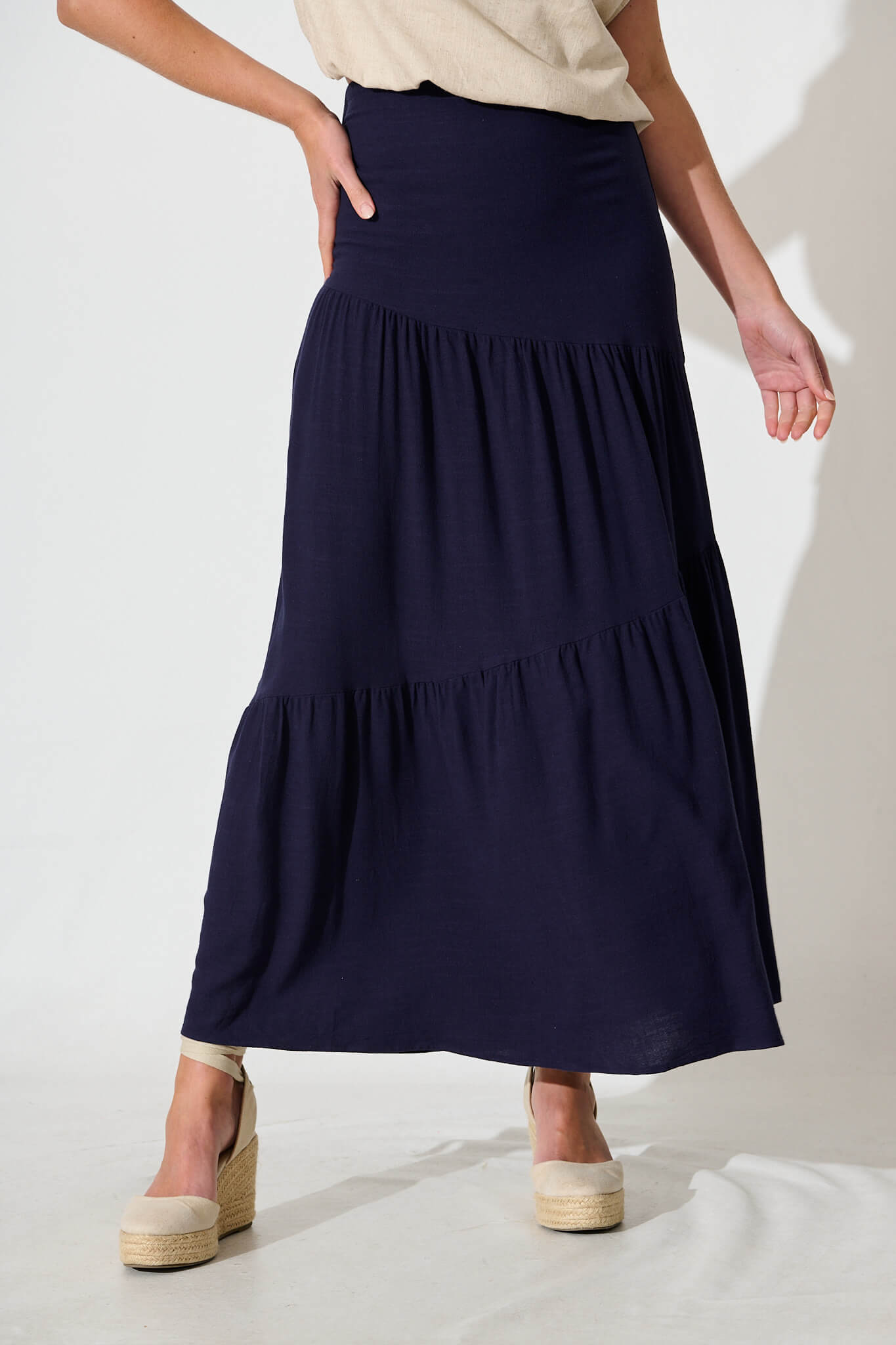 Cassiani Maxi Skirt in Navy Linen Blend