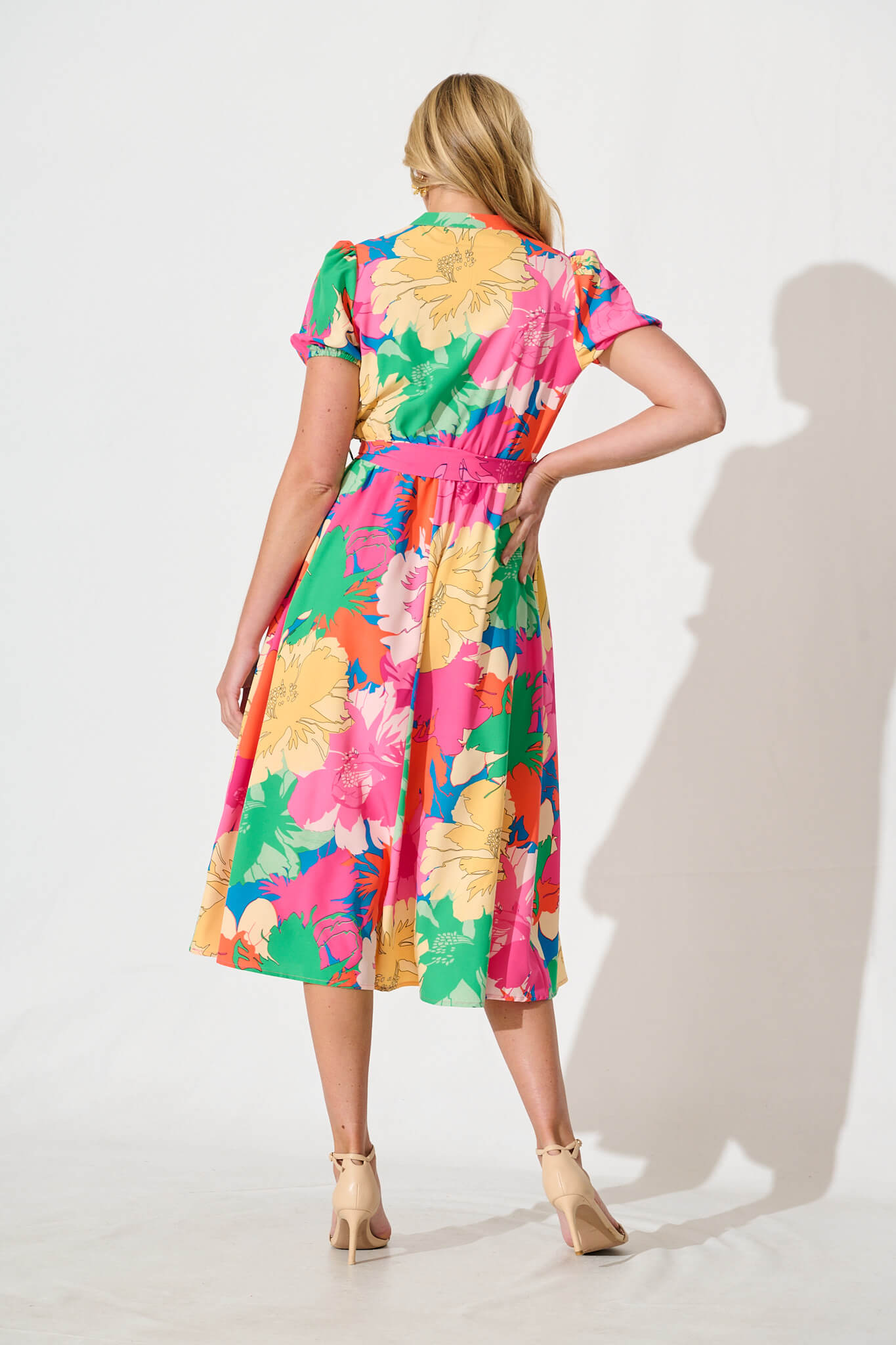 Cariella Midi Dress in Multi and Pink Floral