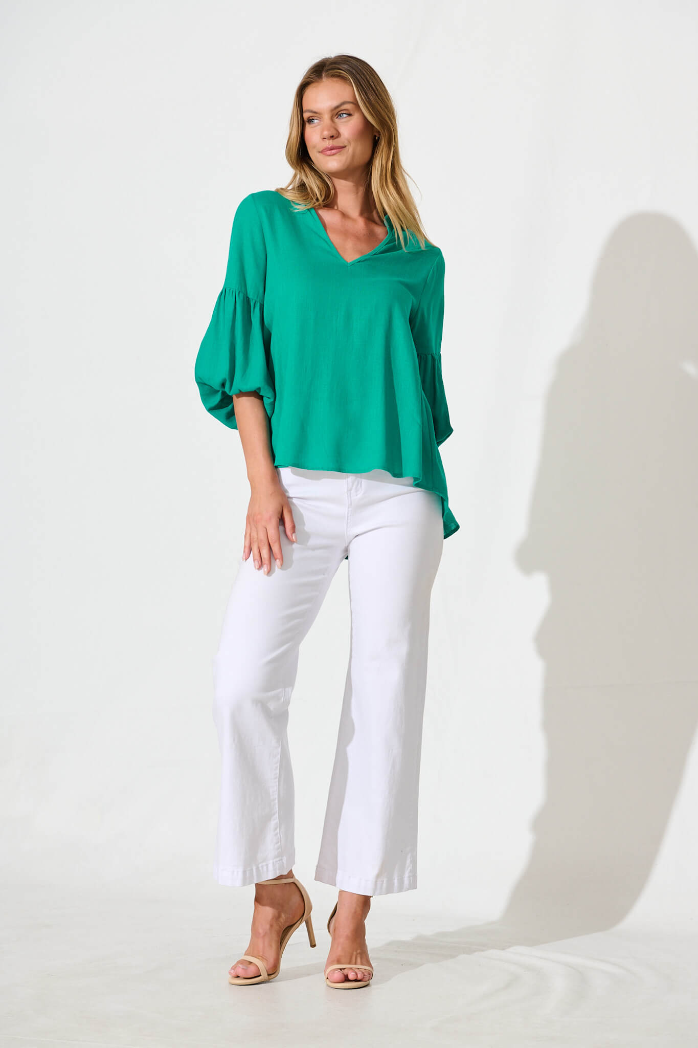 Jasper Top In Teal Linen Blend