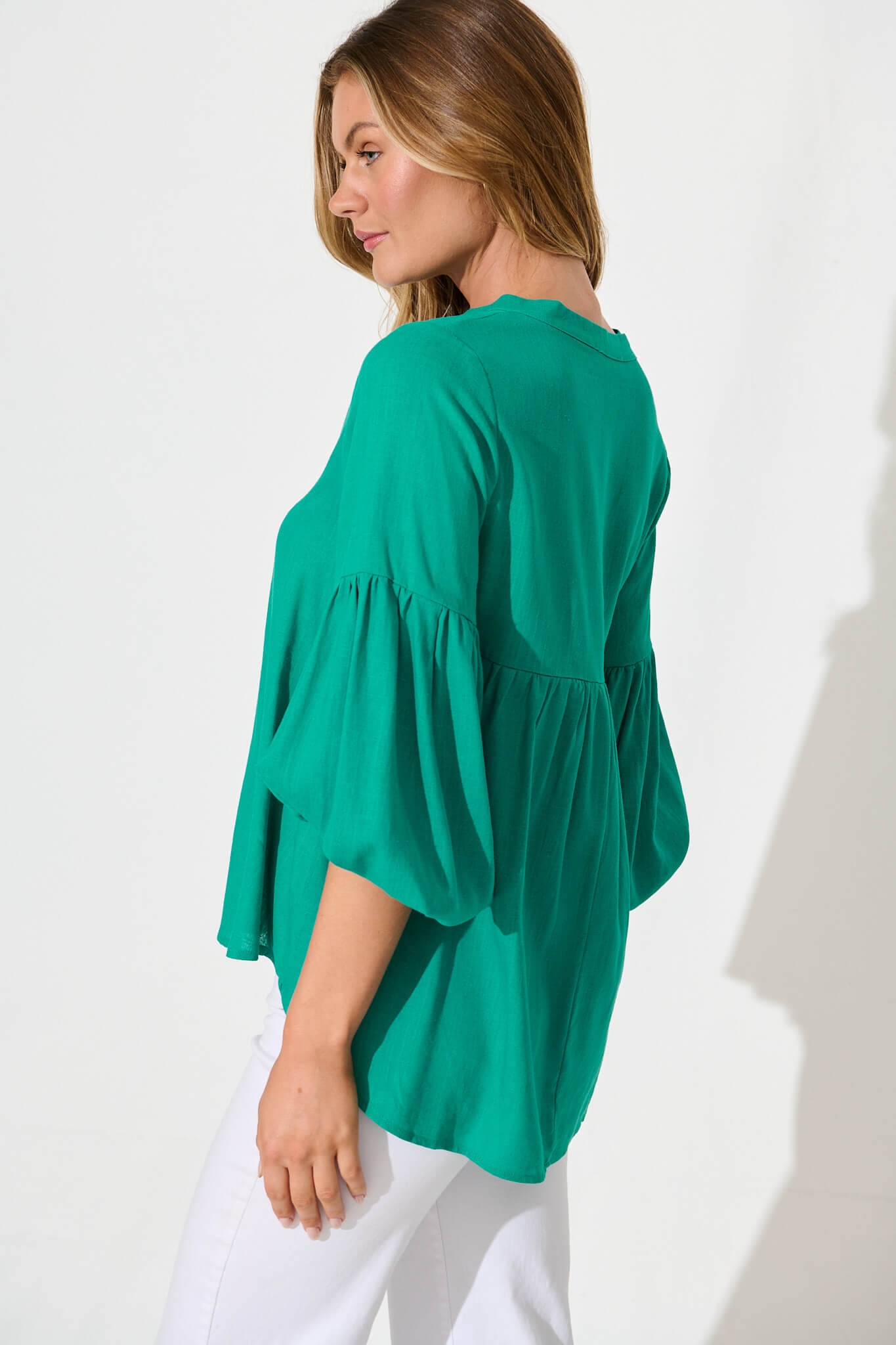 Jasper Top In Teal Linen Blend