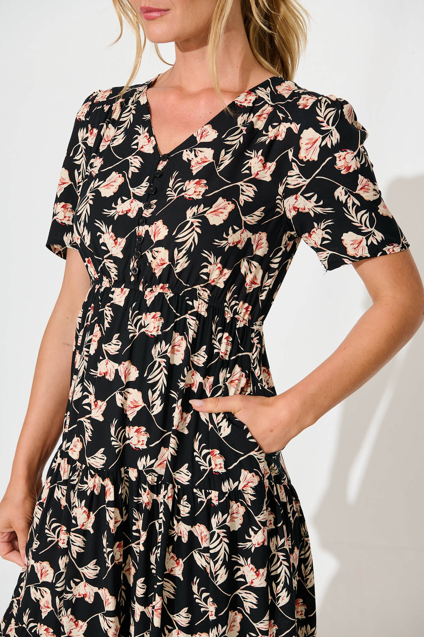 Roshina Midi Dress in Black with Multi Floral