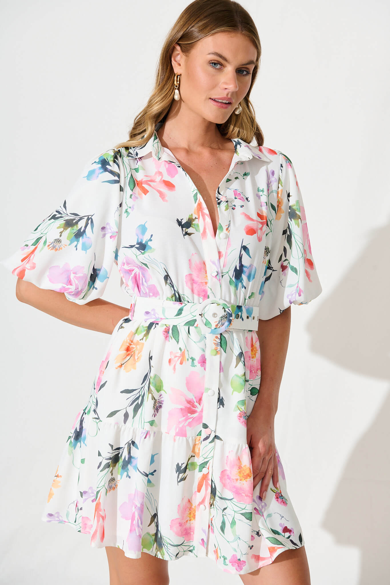Courtney Shirt Dress In White With Multi Floral