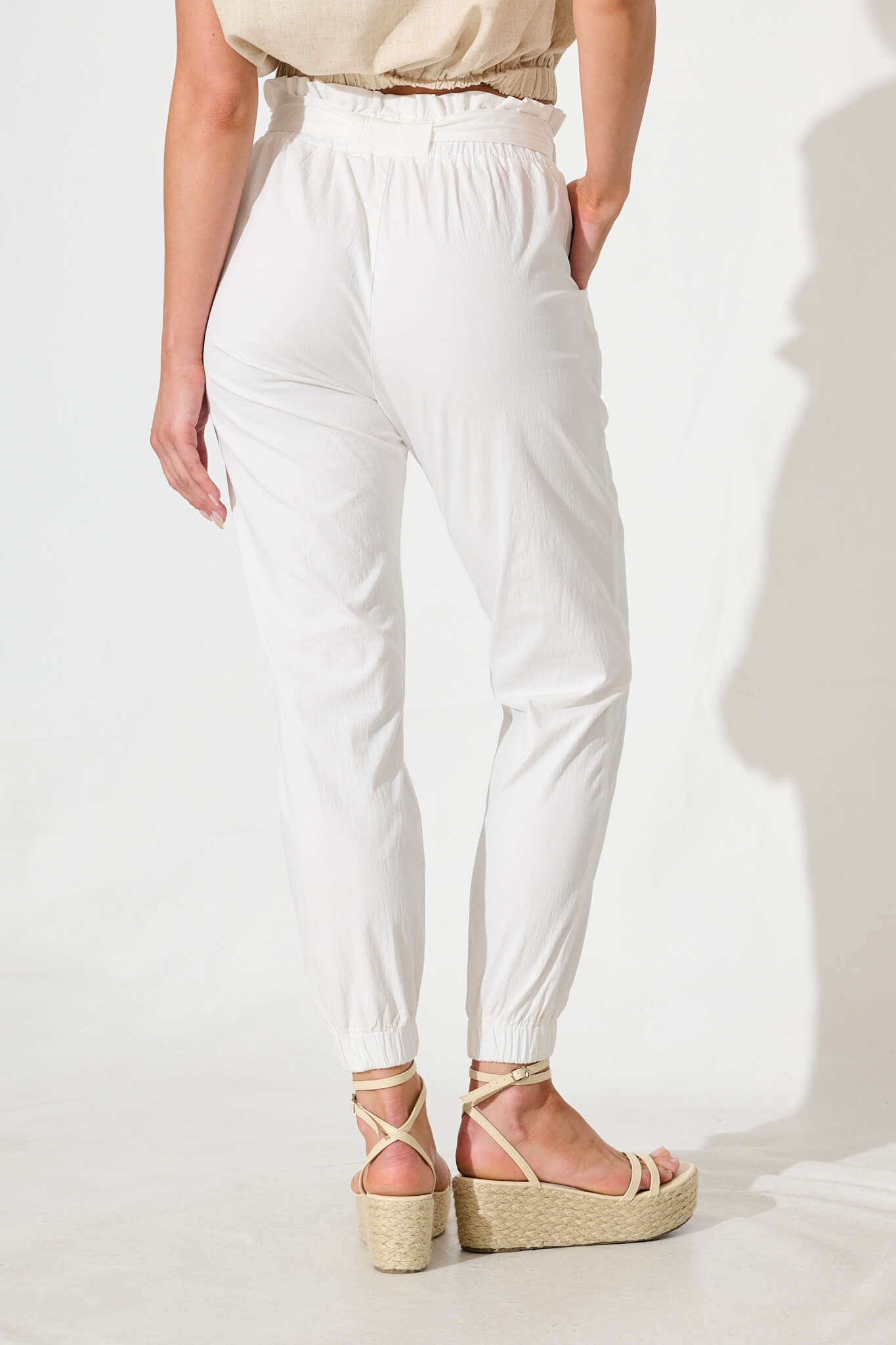 Tenley Stretch Pant in White Cotton Blend