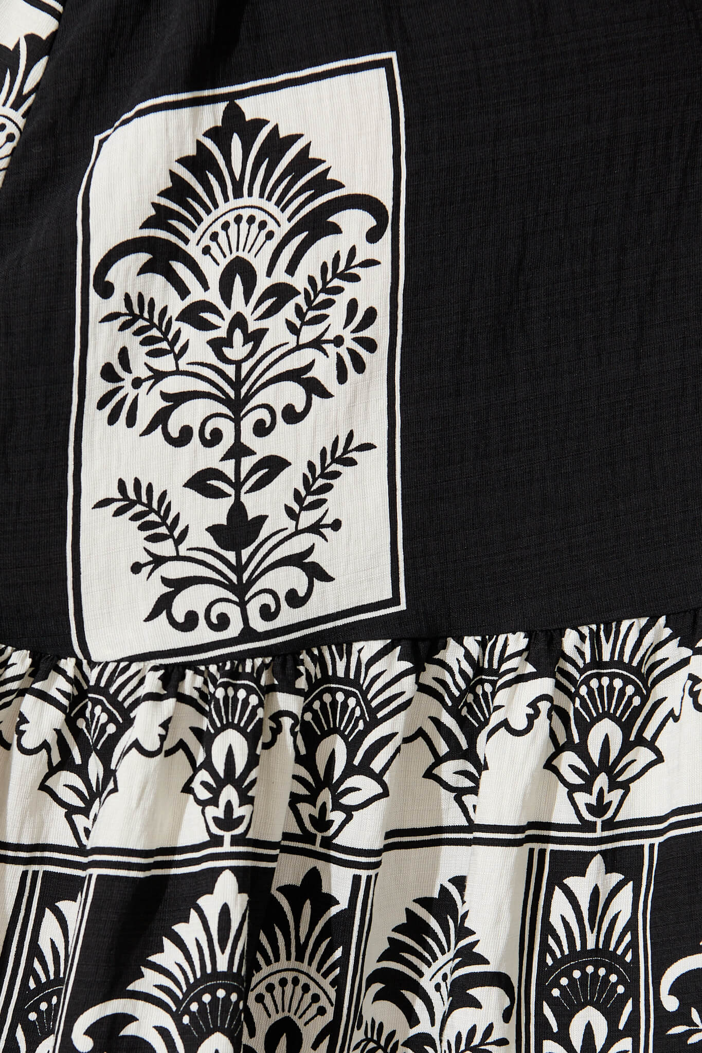 Tenaya Dress in Black with White Print