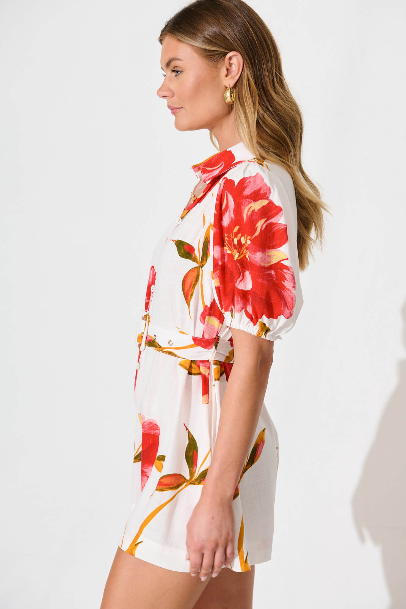 Victoria Playsuit in White With Red Flower Linen Blend