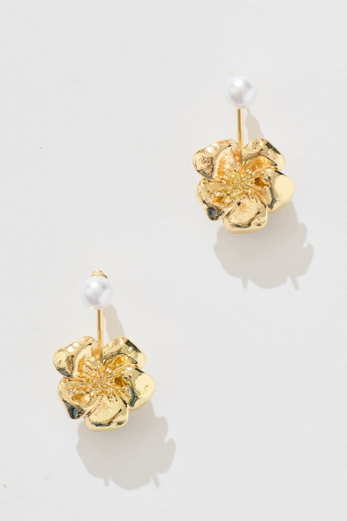 Laramie Ear Jacket in Gold Flower with Pearl