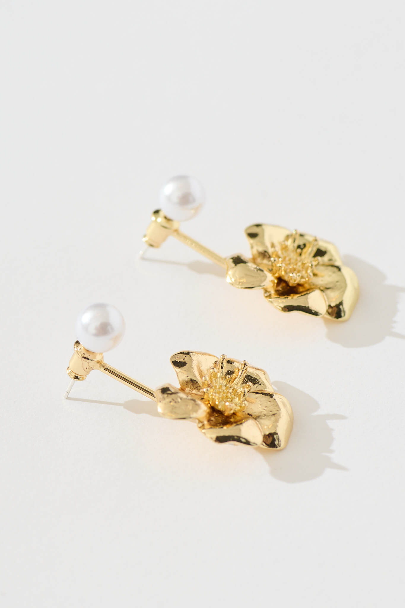 Laramie Ear Jacket in Gold Flower with Pearl
