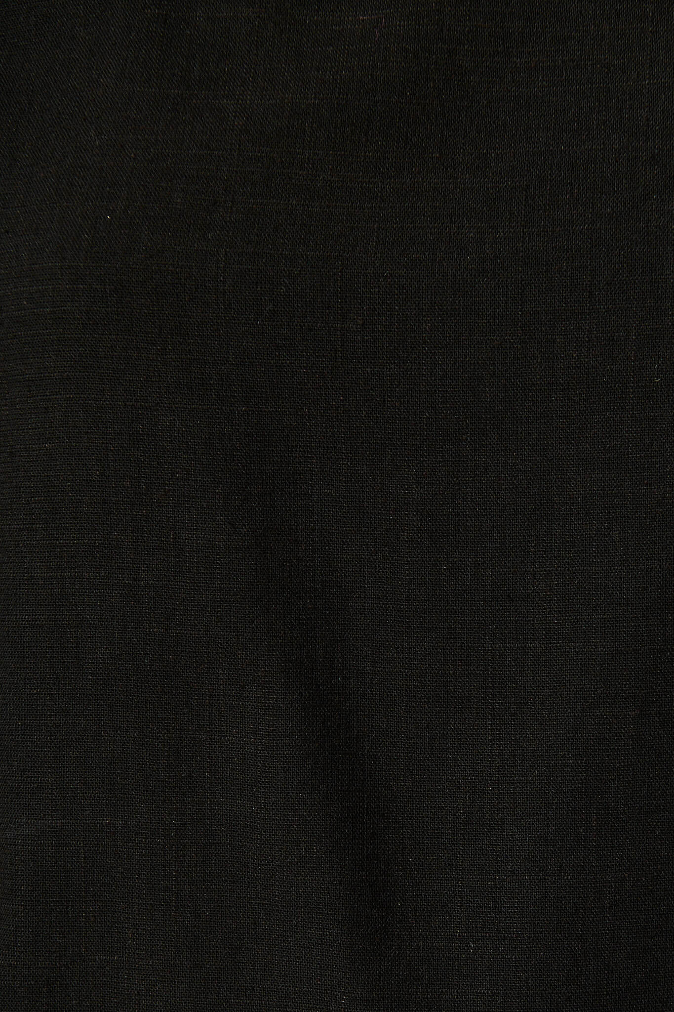 Tiami Cami Top In Black Linen Blend