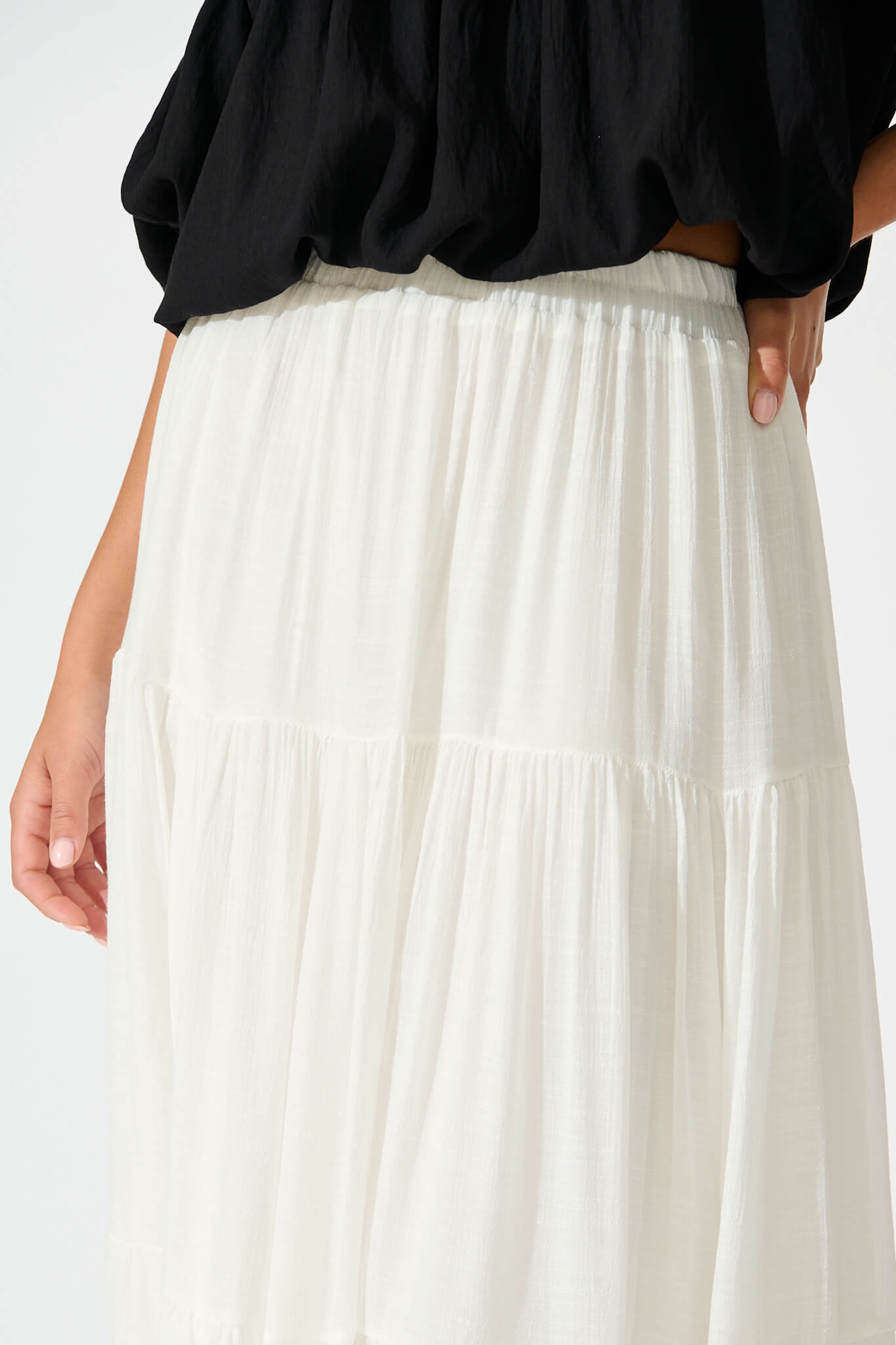 Sylvestra Maxi Skirt in White Cotton Blend