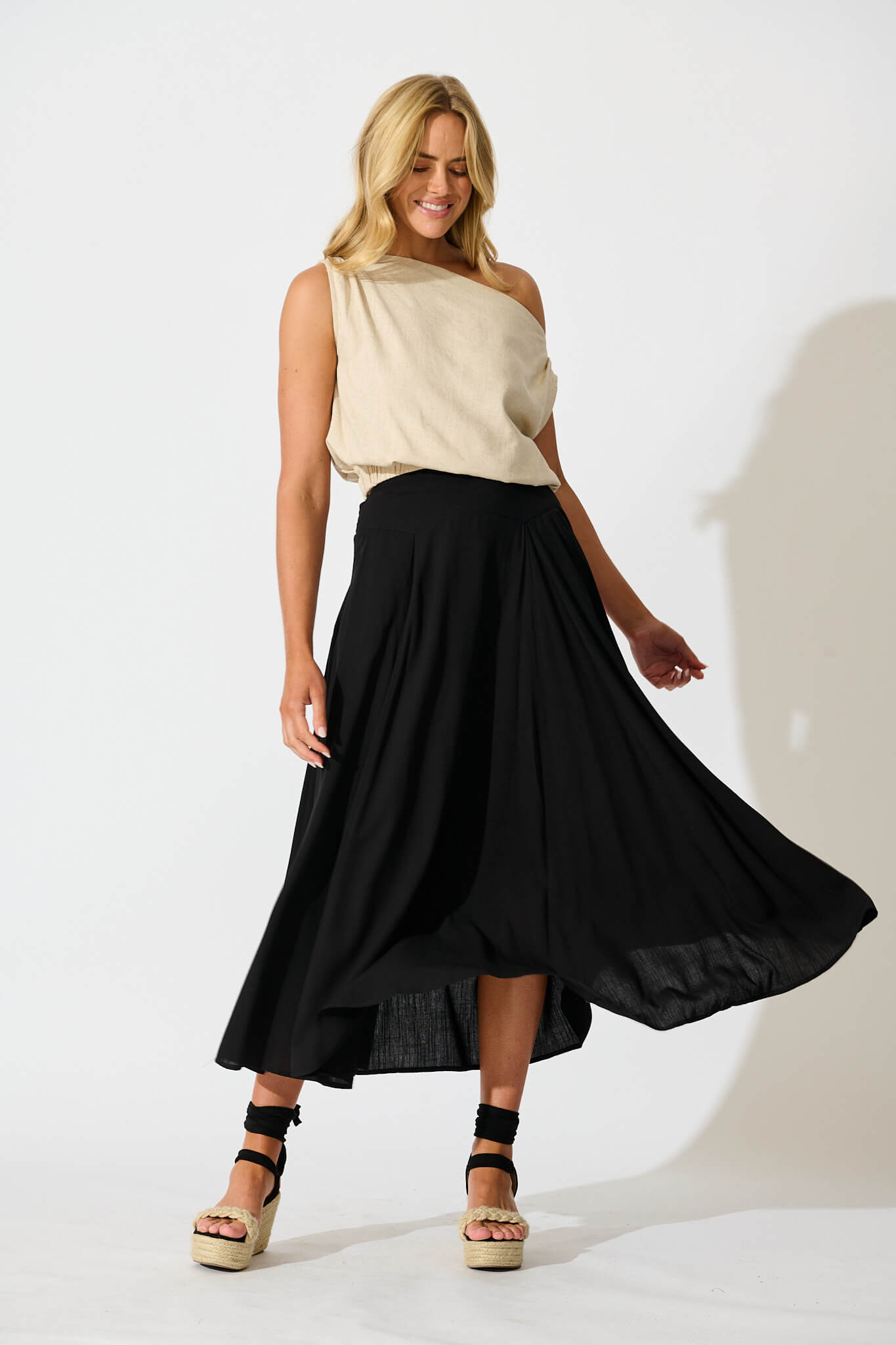 Brandsy Maxi Skirt In Black