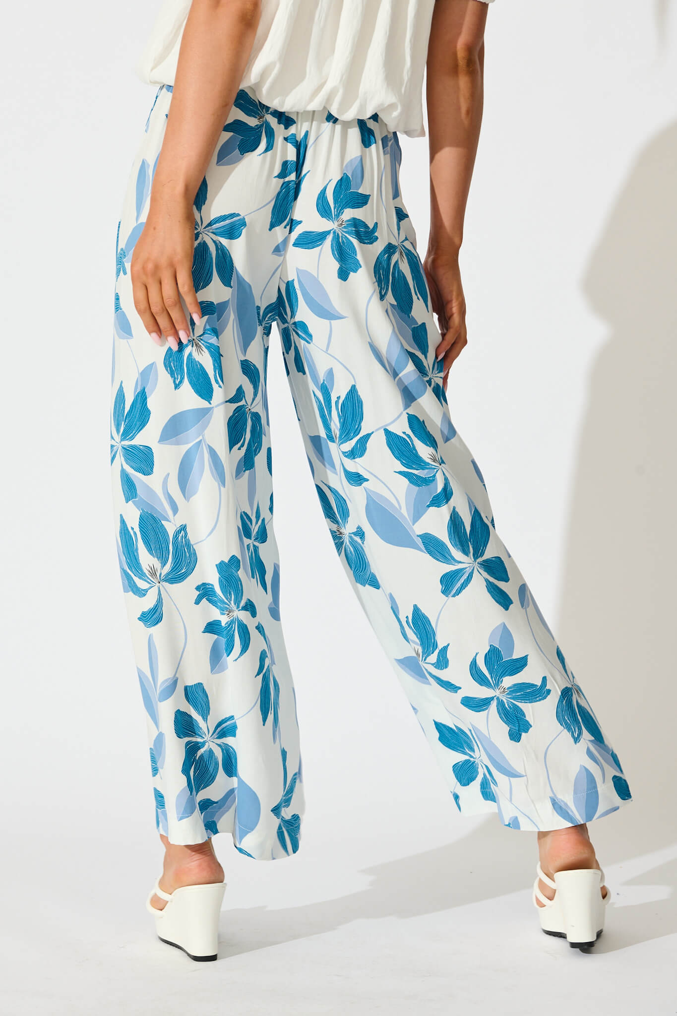 Eleanor Wide Leg Pant In White with Blue Floral