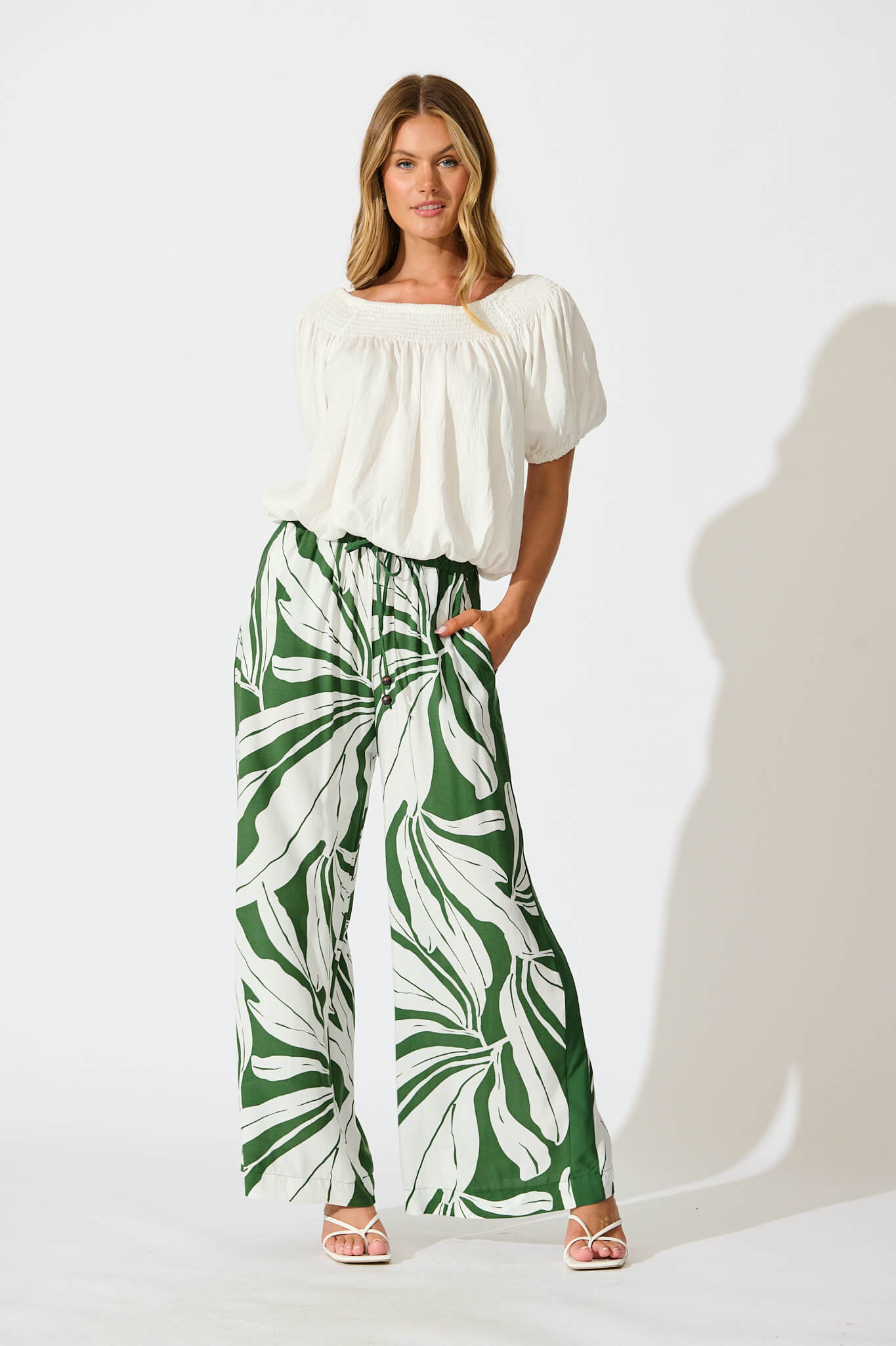 Romeo Pant In Green with White Leaf