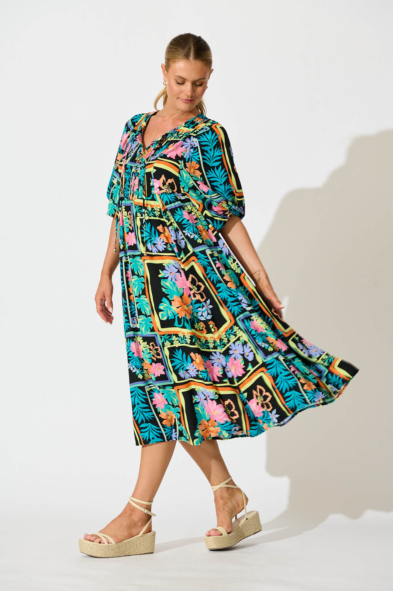 Devana Midi Smock  Dress In Black Multi Print