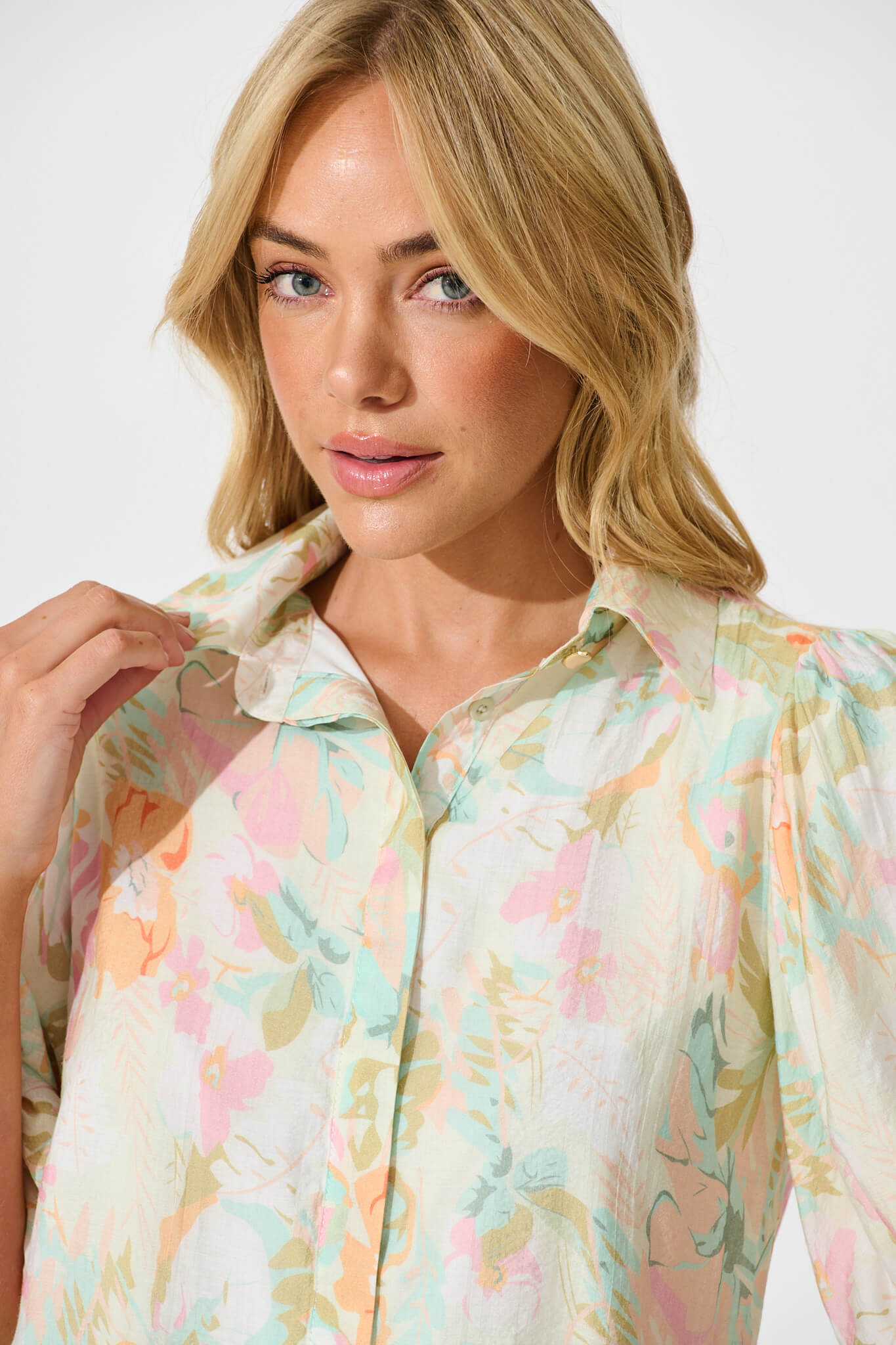 Aeryn Shirt In White with Pastel Multi Floral