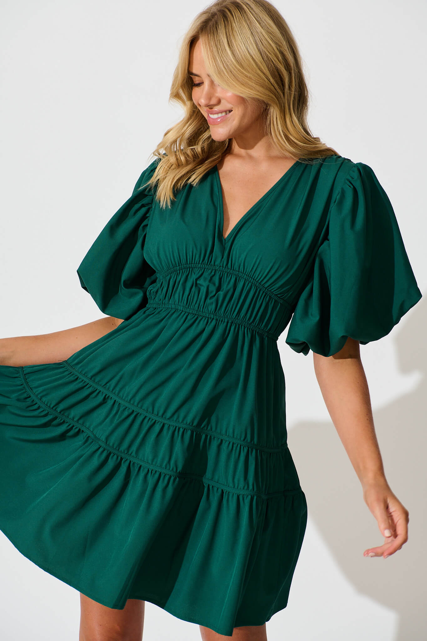 Amarini Dress In Emerald