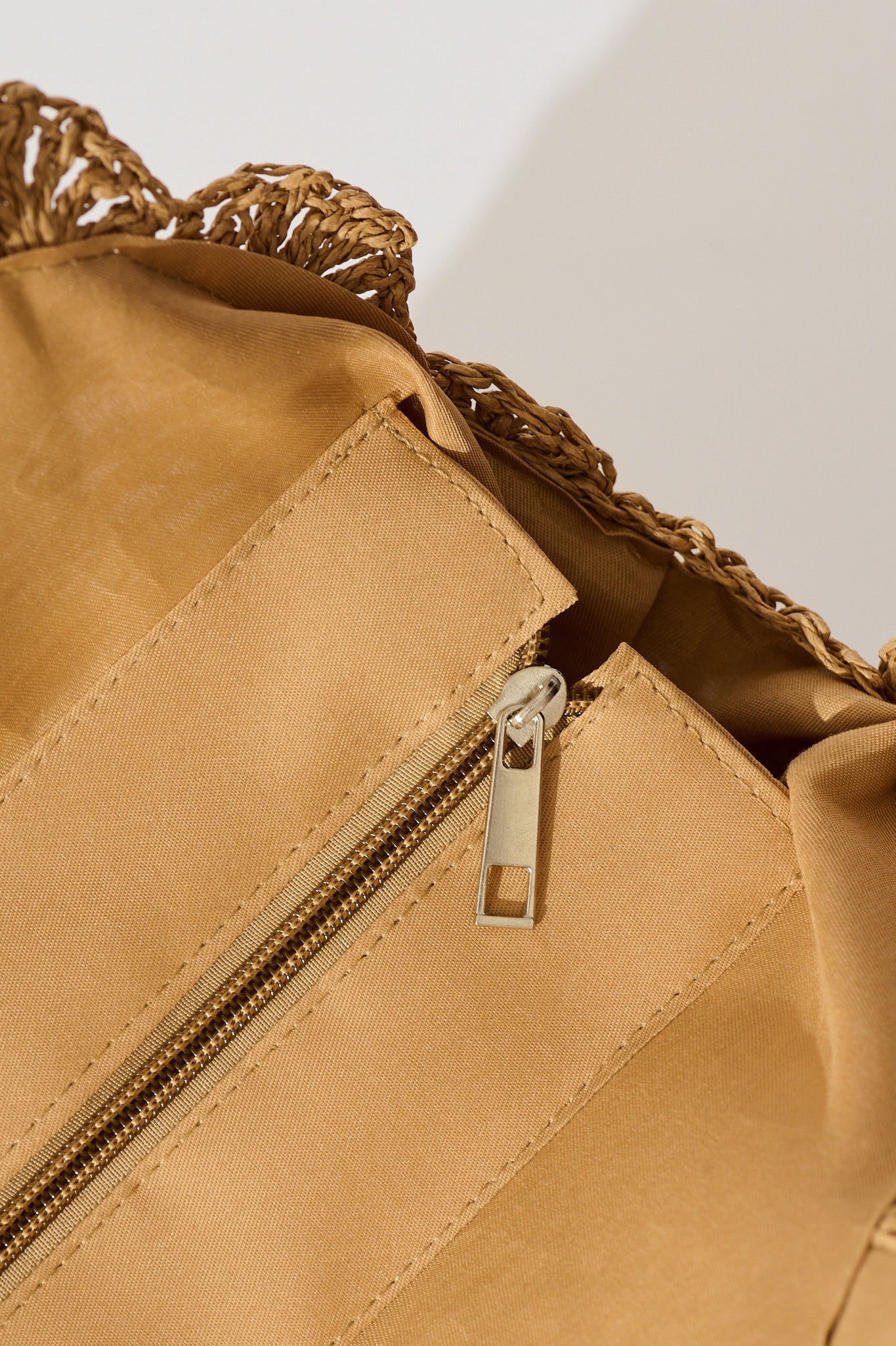 Giada Straw Shoulder Bag in Tan