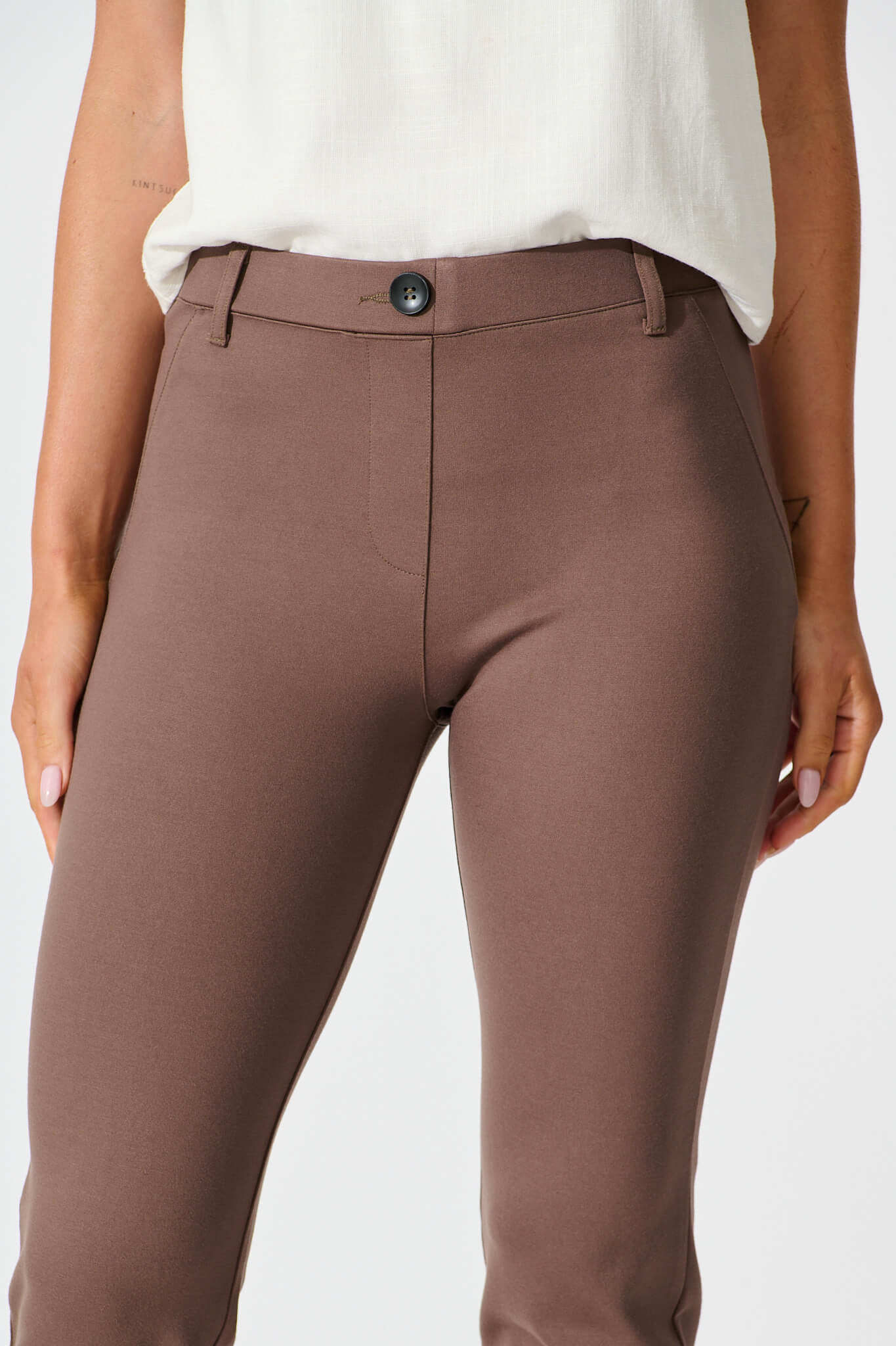 Workflow Stretch Yoga Pants in Mocha