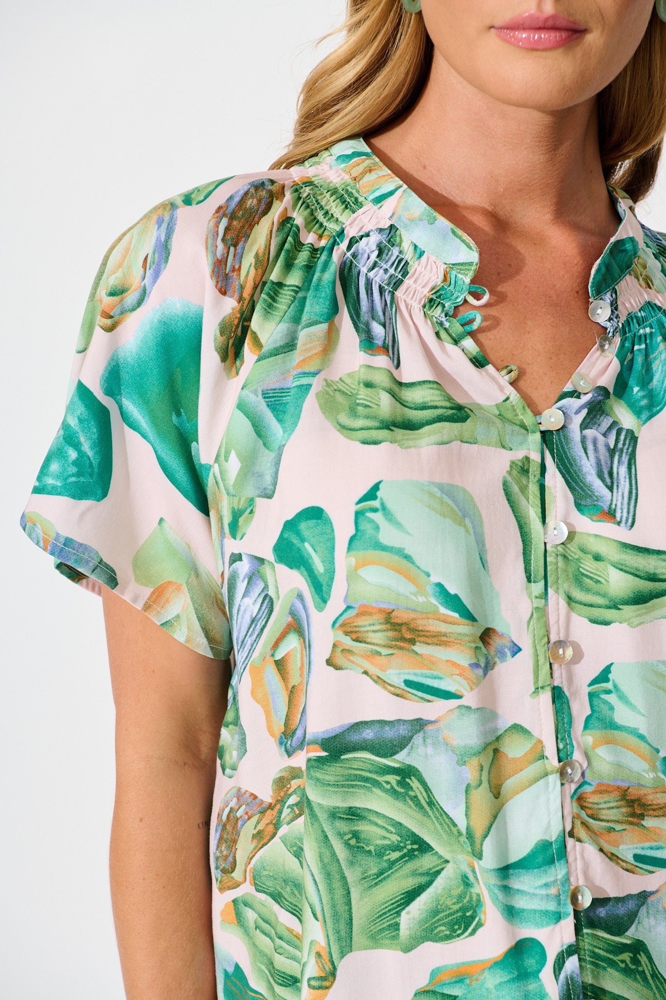Lombard Top in Multi Green Leaf Print