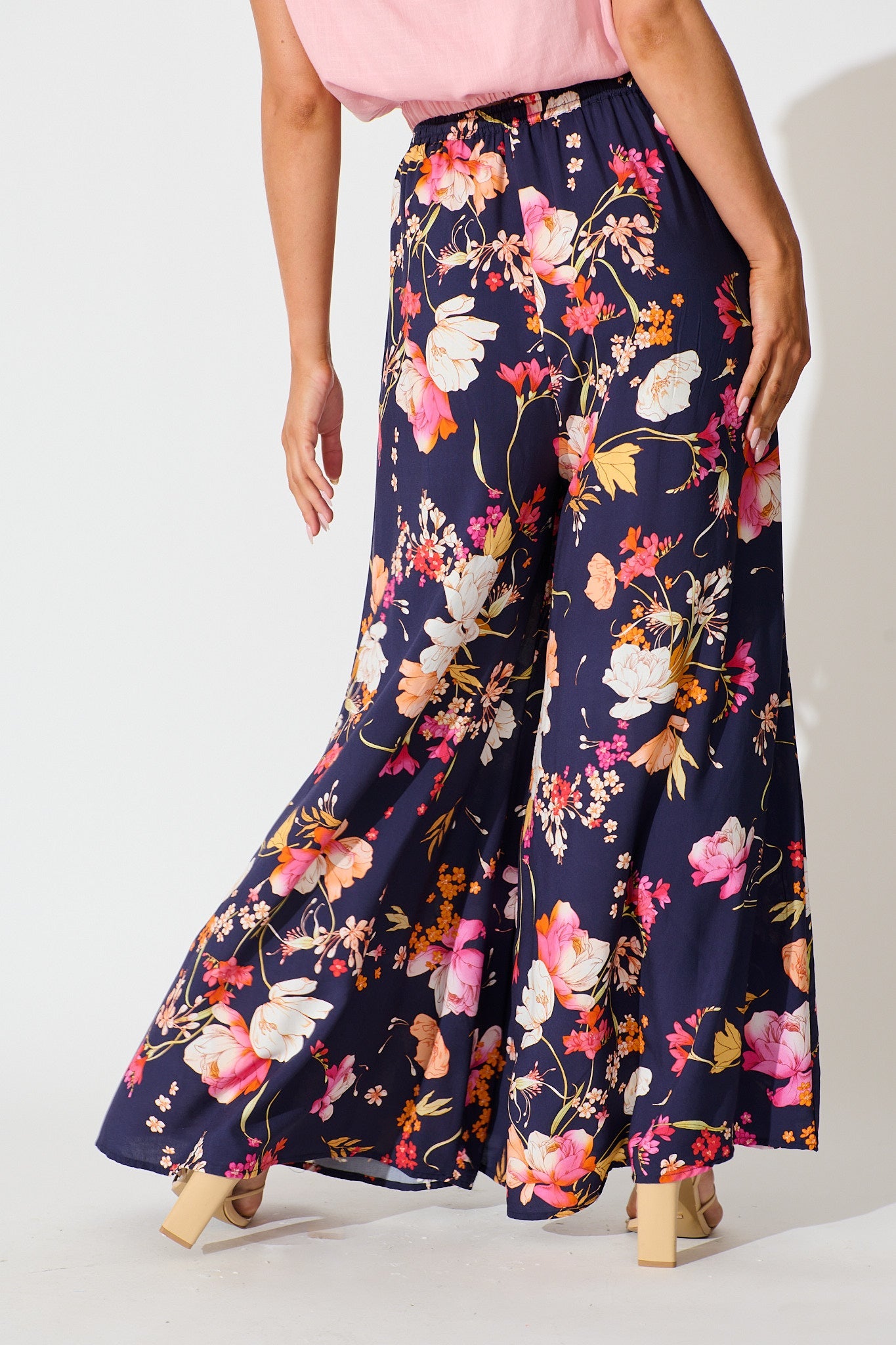 Lucia Pant In Navy with Multi Floral