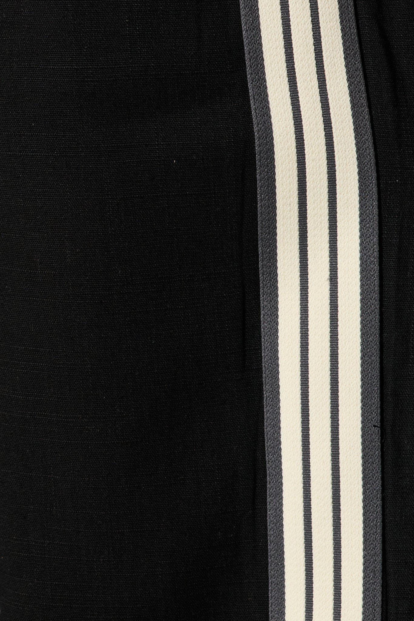 Sweet Escape Pant in Black Linen Blend