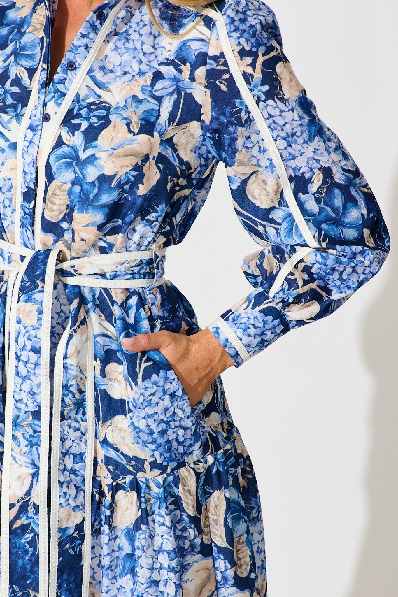 Nerina Maxi Shirt Dress in Navy Floral Linen Blend