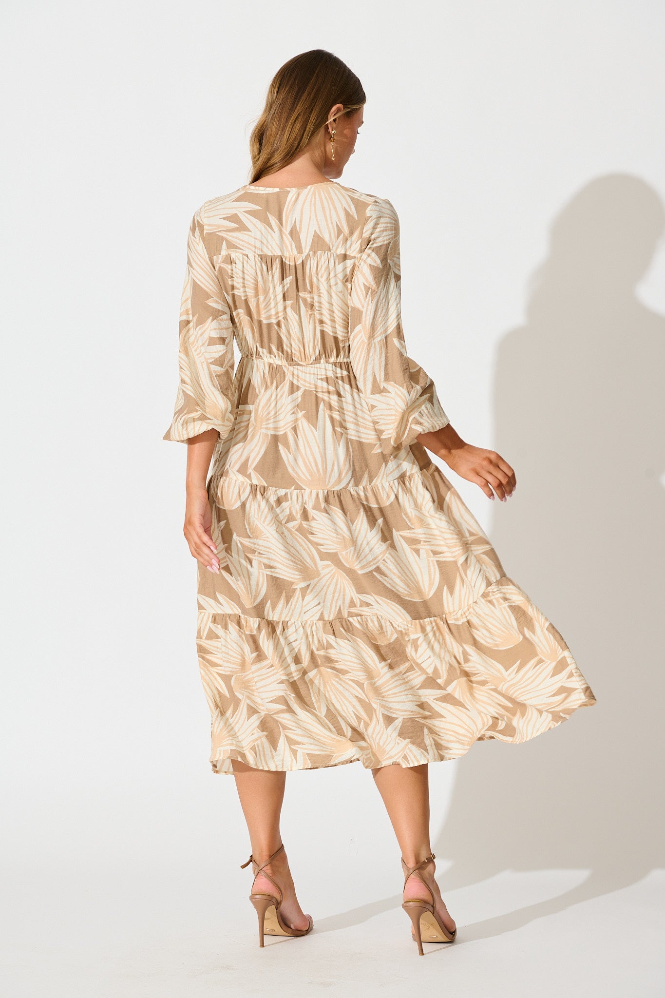 Devina Midi Dress in Neutral Multi Print