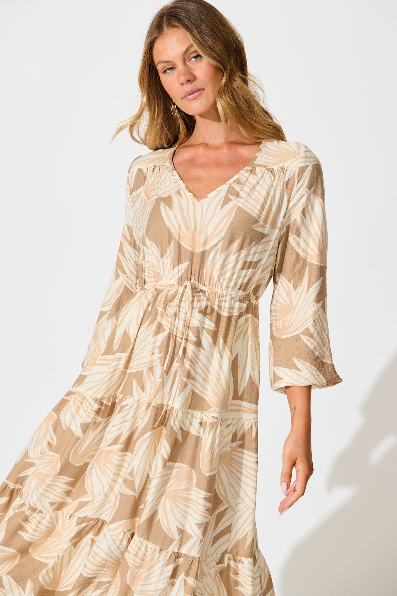 Devina Midi Dress in Neutral Multi Print