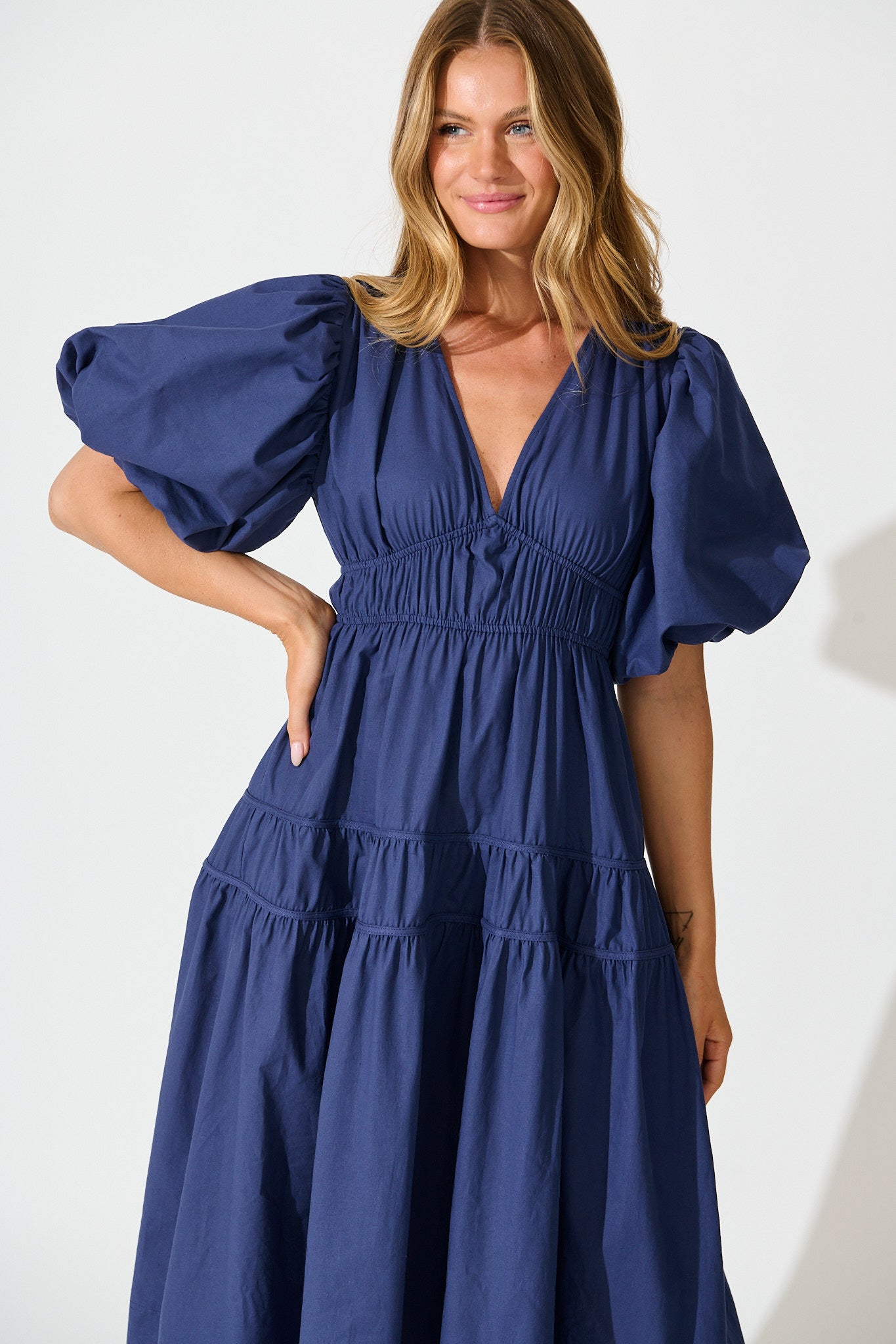 Amalie Midi Dress In Navy Cotton